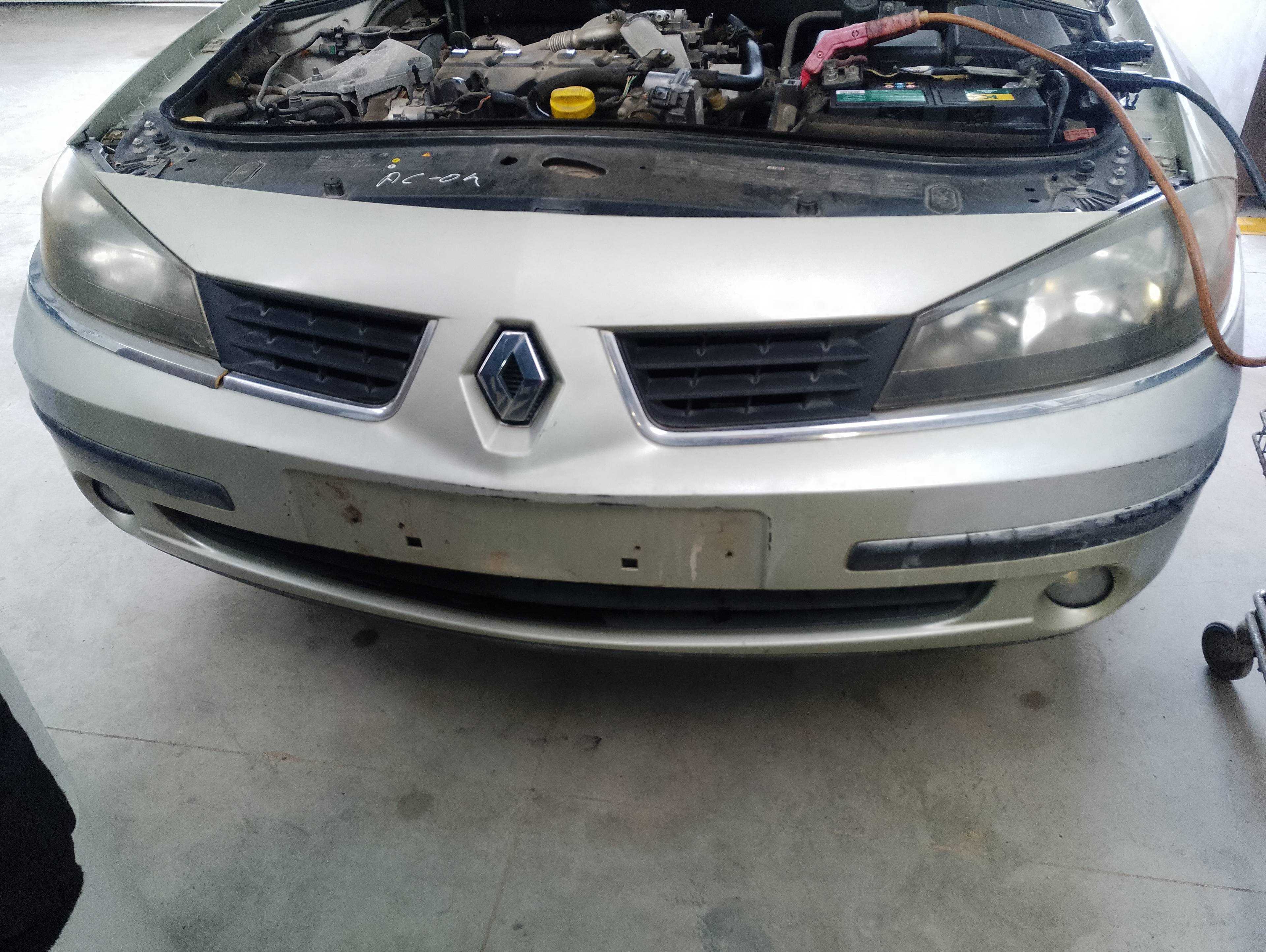 Recambio de paragolpes delantero para renault laguna ii grandtour (kg0) expression confort referencia OEM IAM   
