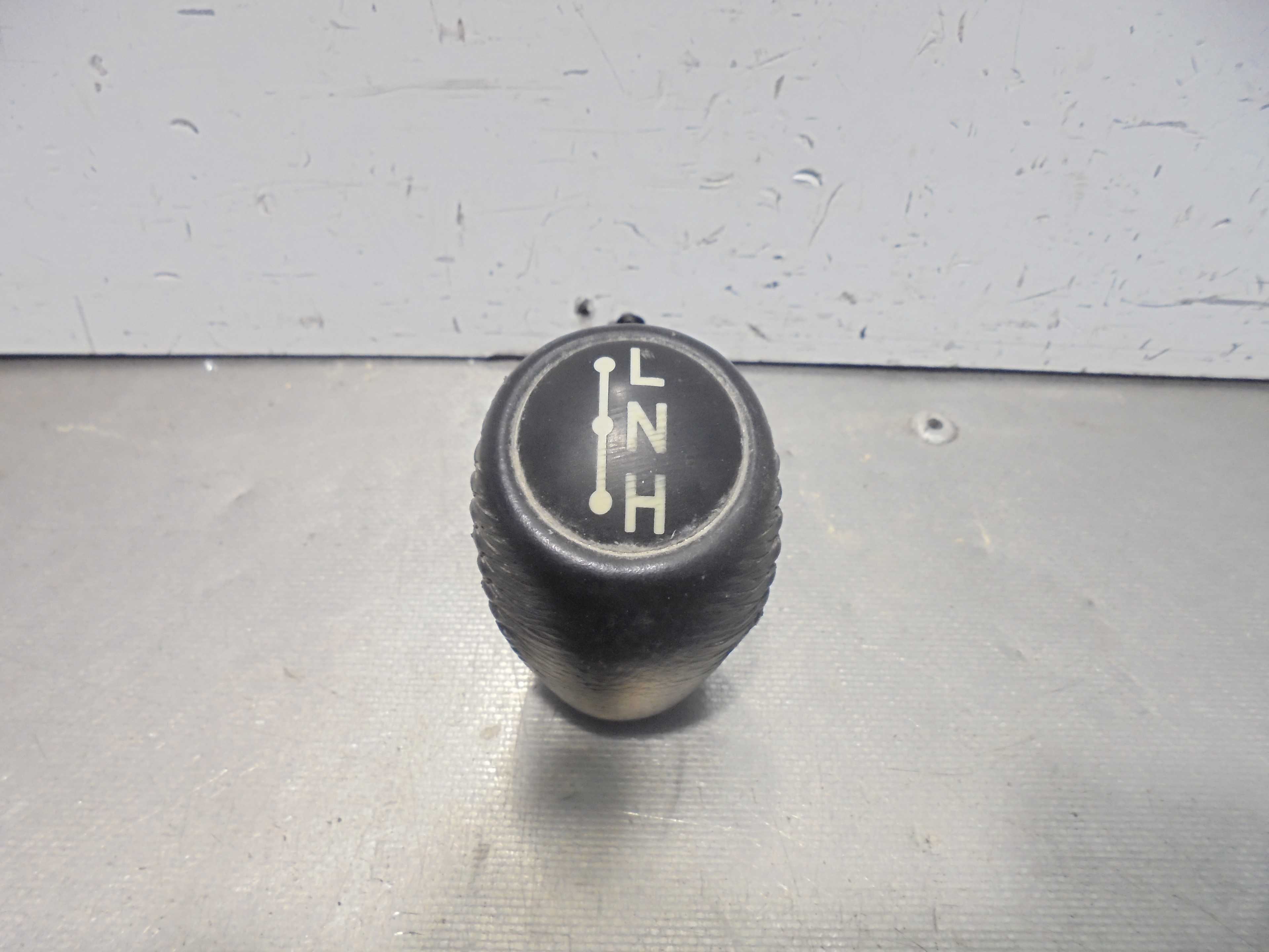 Recambio de pomo palanca cambio para toyota land cruiser (j12) 3.0 turbodiesel referencia OEM IAM   