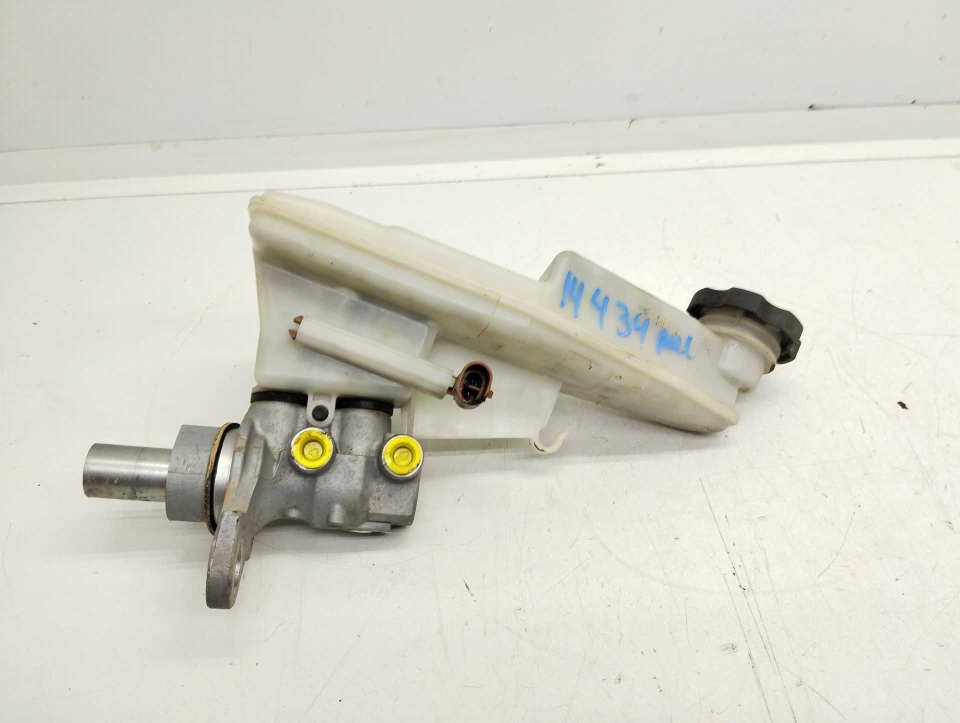 Recambio de bomba freno para opel astra k lim. 5türig dynamic referencia OEM IAM 13486143  