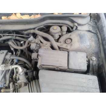 CAJA RELES / FUSIBLES 