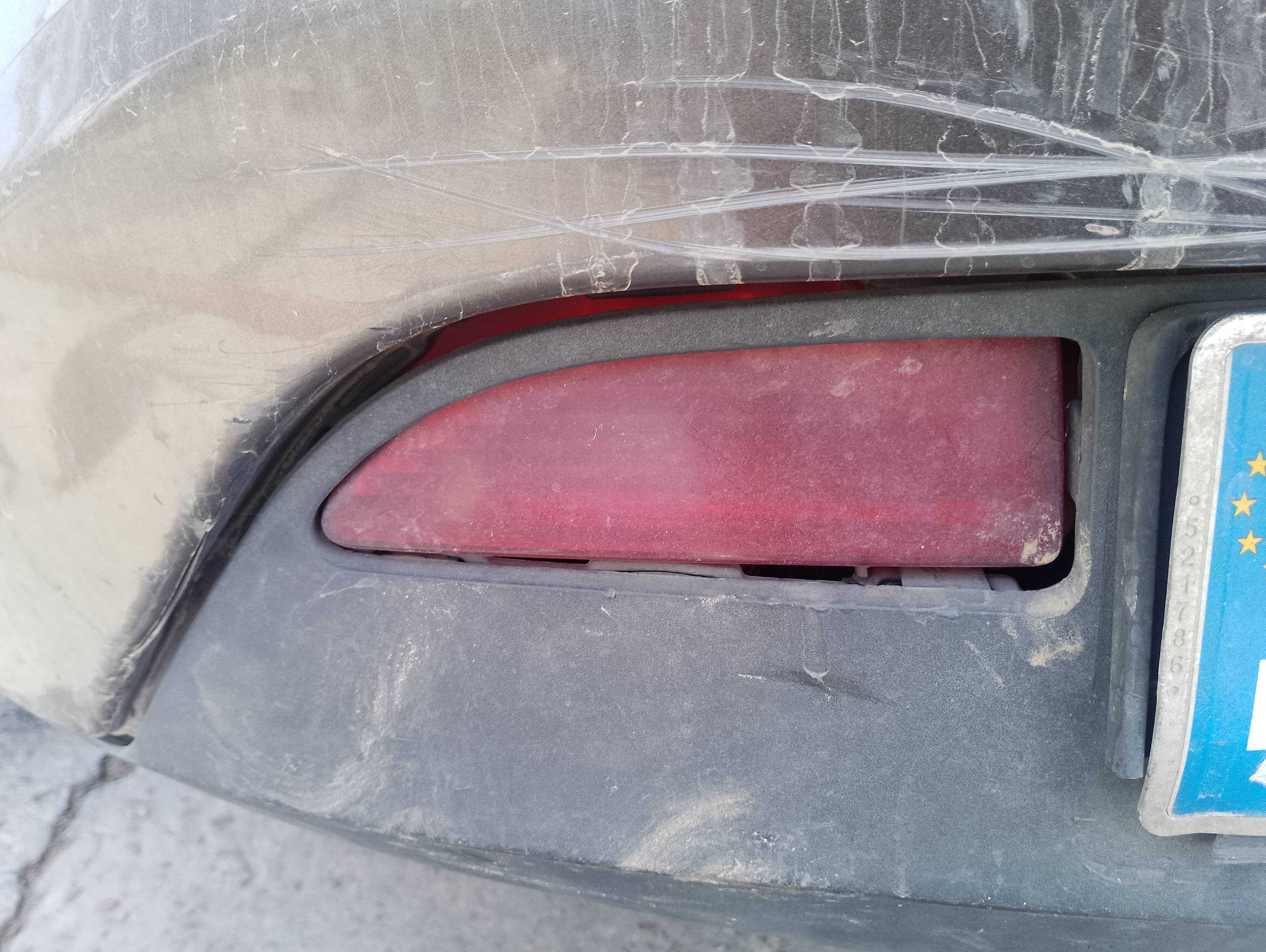 Recambio de faro antiniebla trasero izquierdo para fiat bravo (198) 1.9 active multijet referencia OEM IAM   