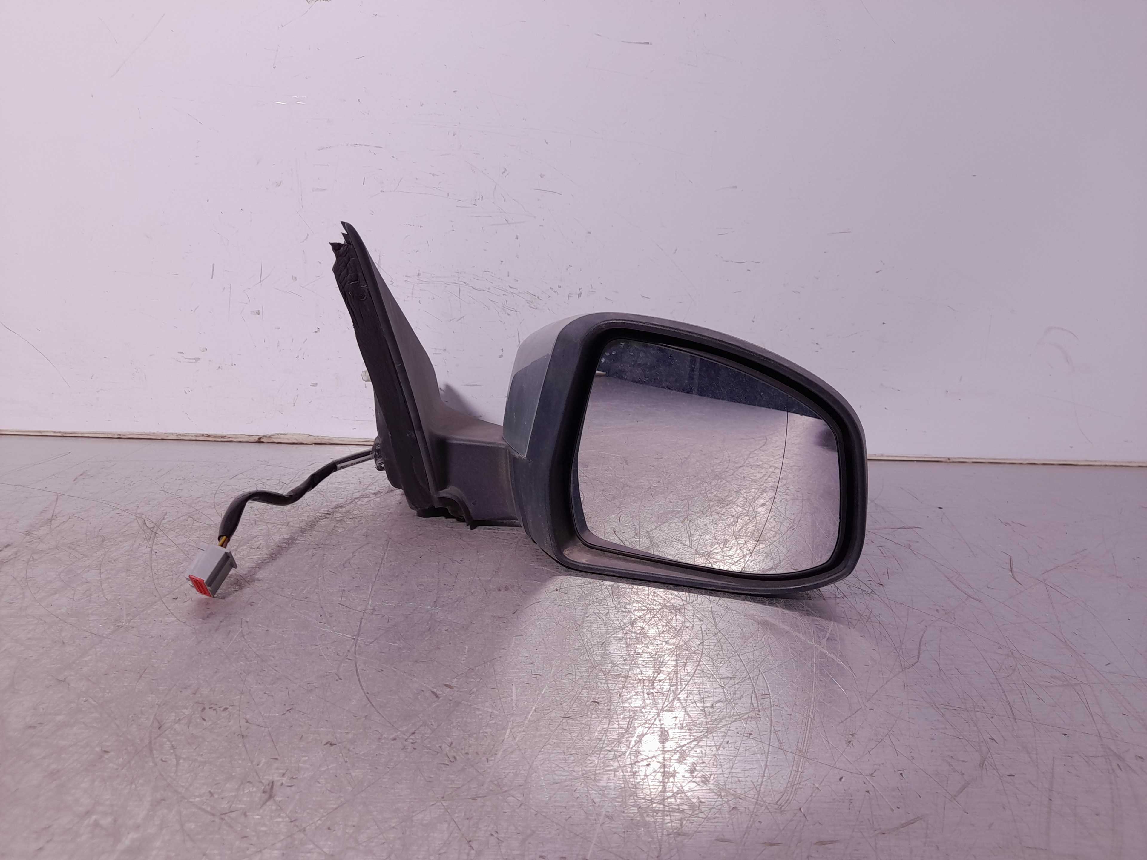 Recambio de retrovisor derecho para ford mondeo ber. (ca2) ghia referencia OEM IAM   