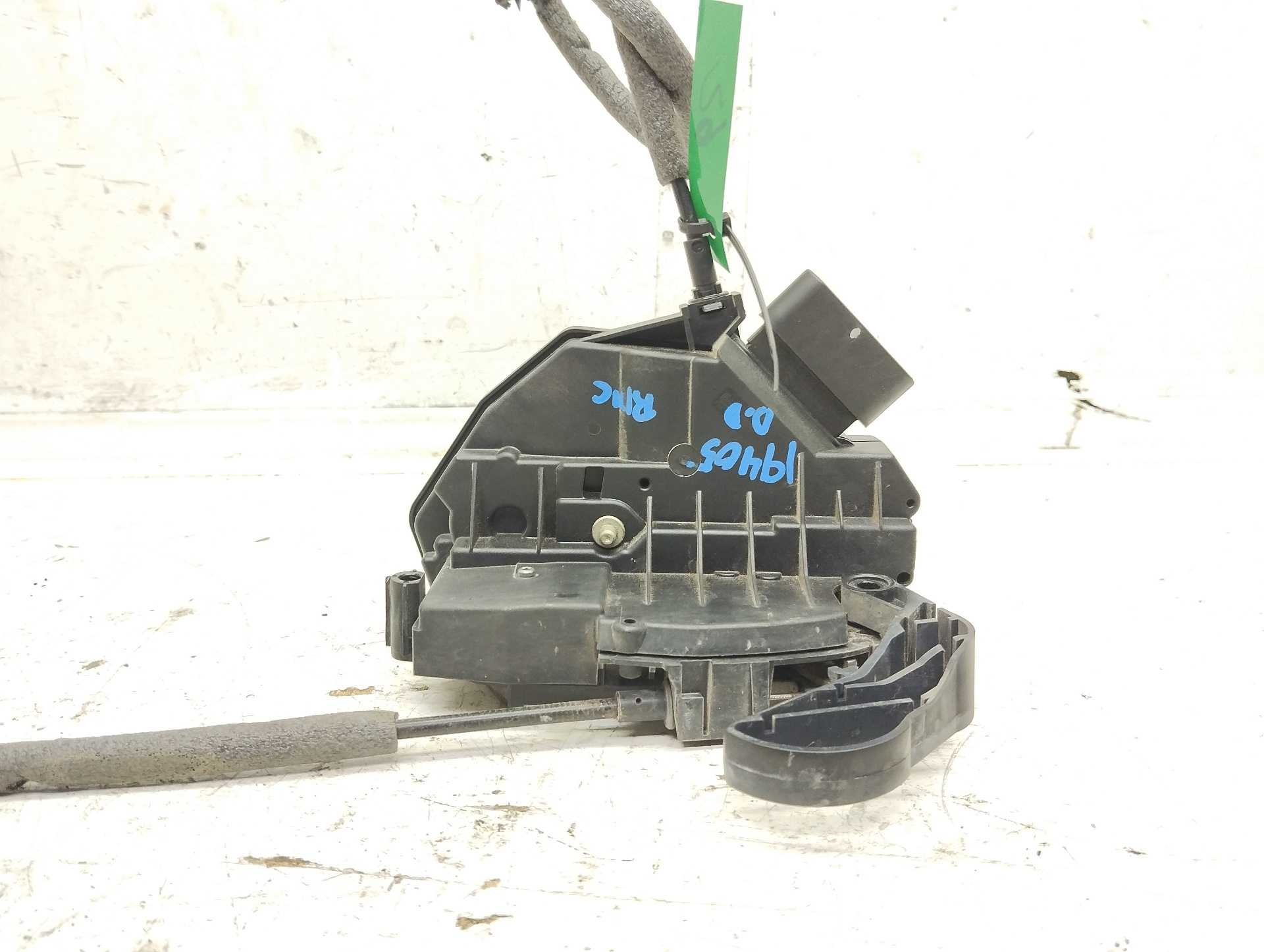 Recambio de cerradura puerta delantera derecha para ford focus lim. (cb8) sport referencia OEM IAM BM5AA21812BF  