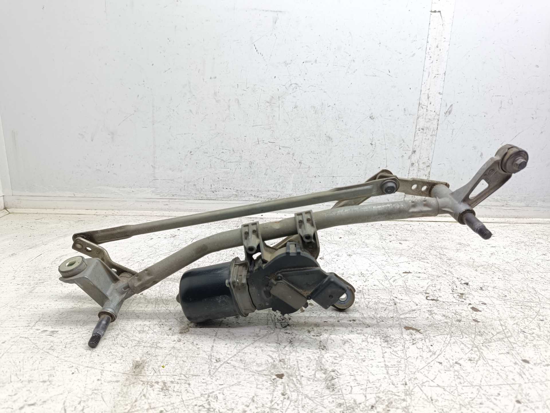 Recambio de motor limpia delantero para opel corsa d cosmo referencia OEM IAM ZP0410  