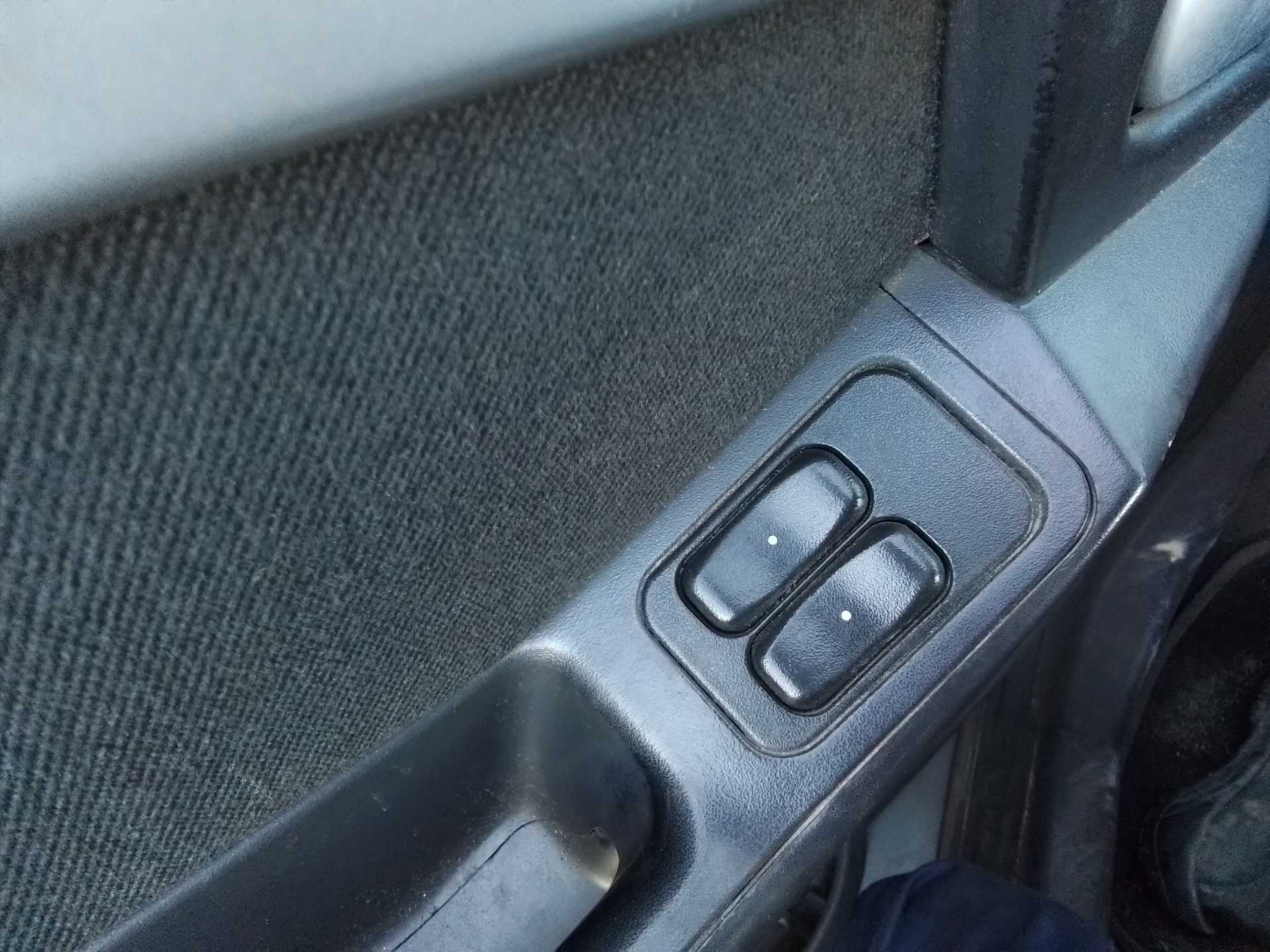 Recambio de mando elevalunas delantero izquierdo para opel meriva cosmo referencia OEM IAM   