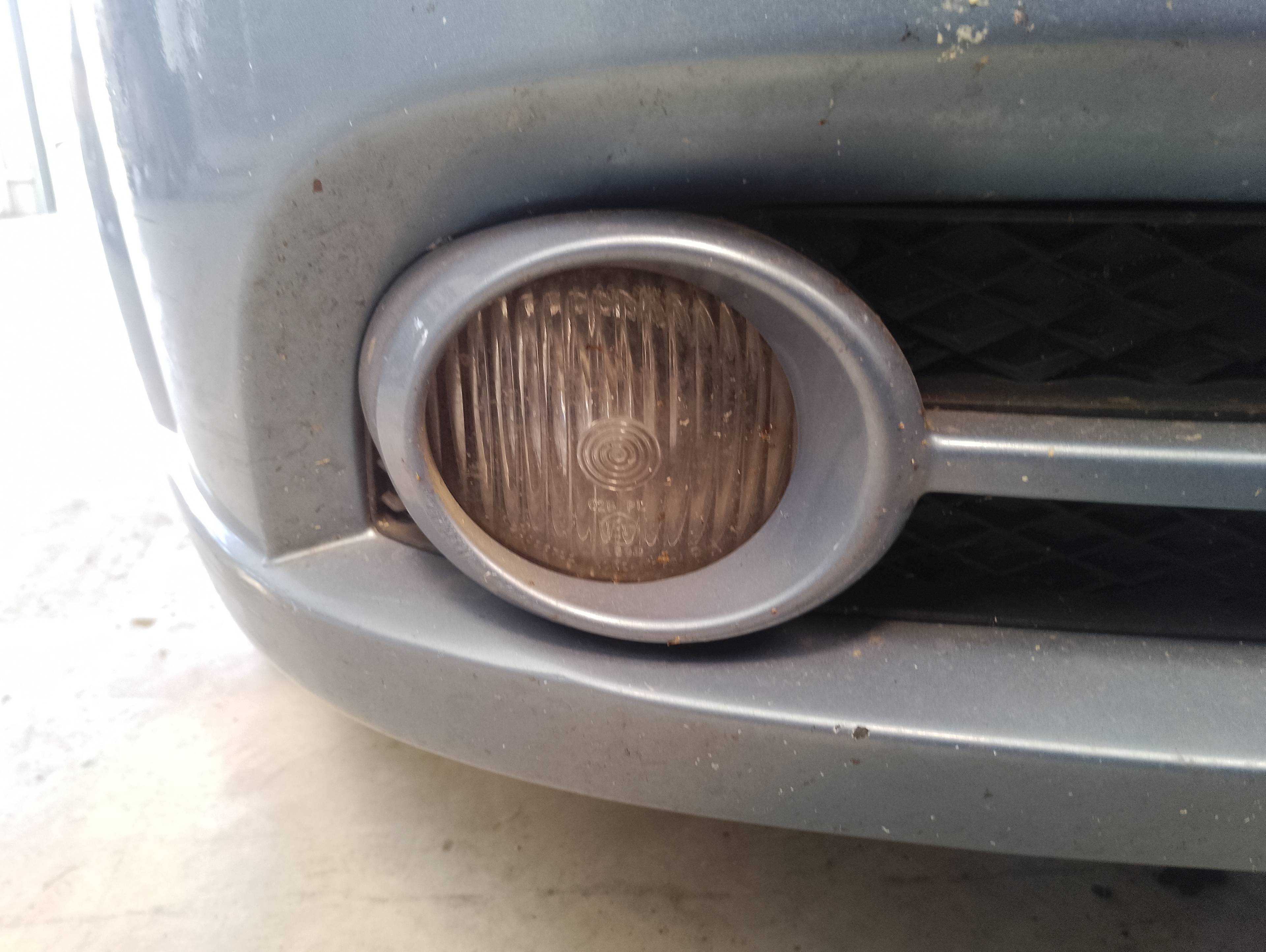 Recambio de faro antiniebla derecho para chevrolet aveo ls referencia OEM IAM   