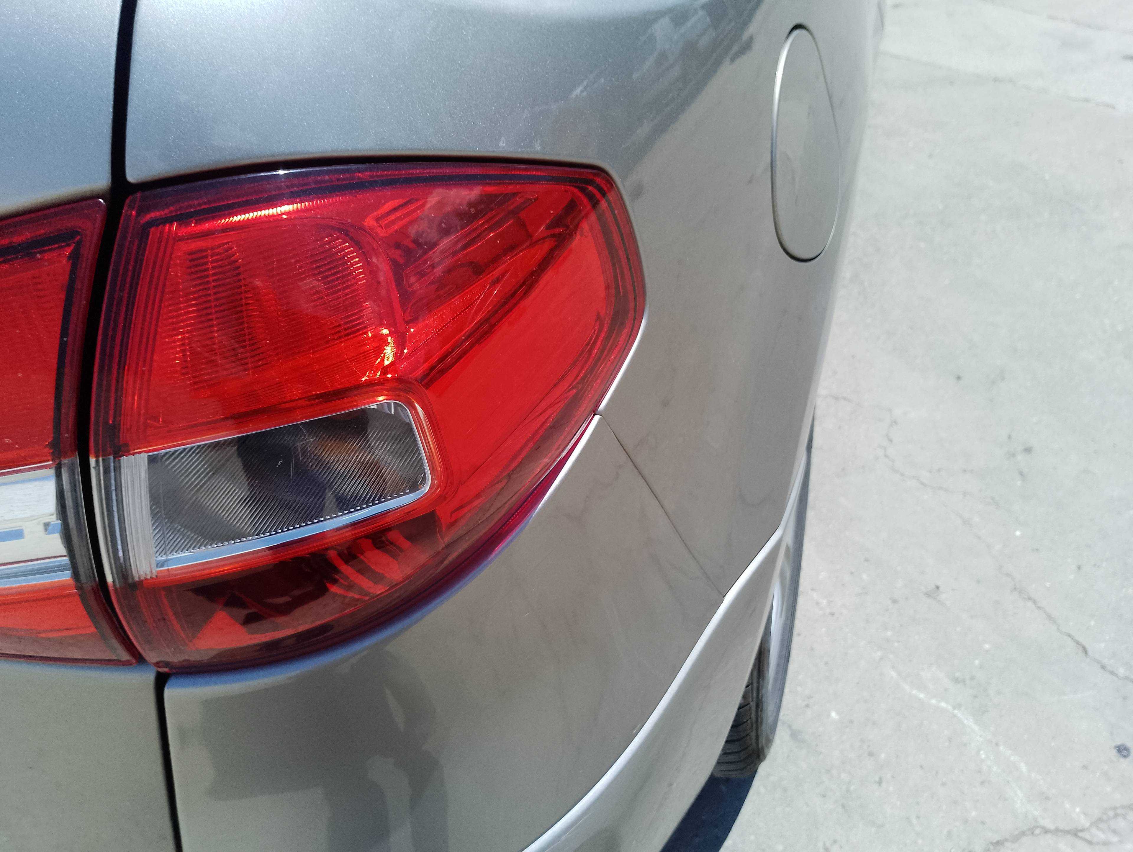 Recambio de piloto trasero derecho para renault koleos bose edition referencia OEM IAM 26550JY00  
