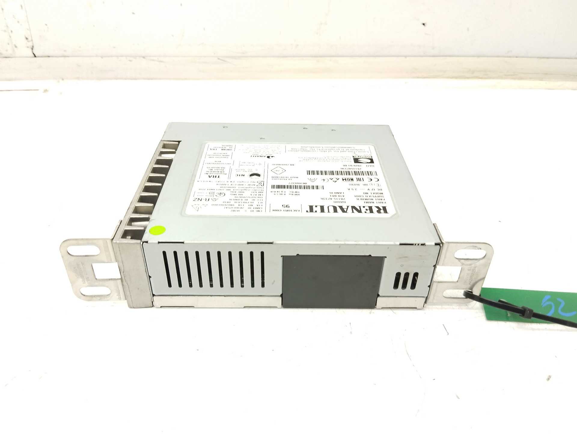 Recambio de sistema audio / radio cd para renault scenic iv black edition referencia OEM IAM 281154233R  