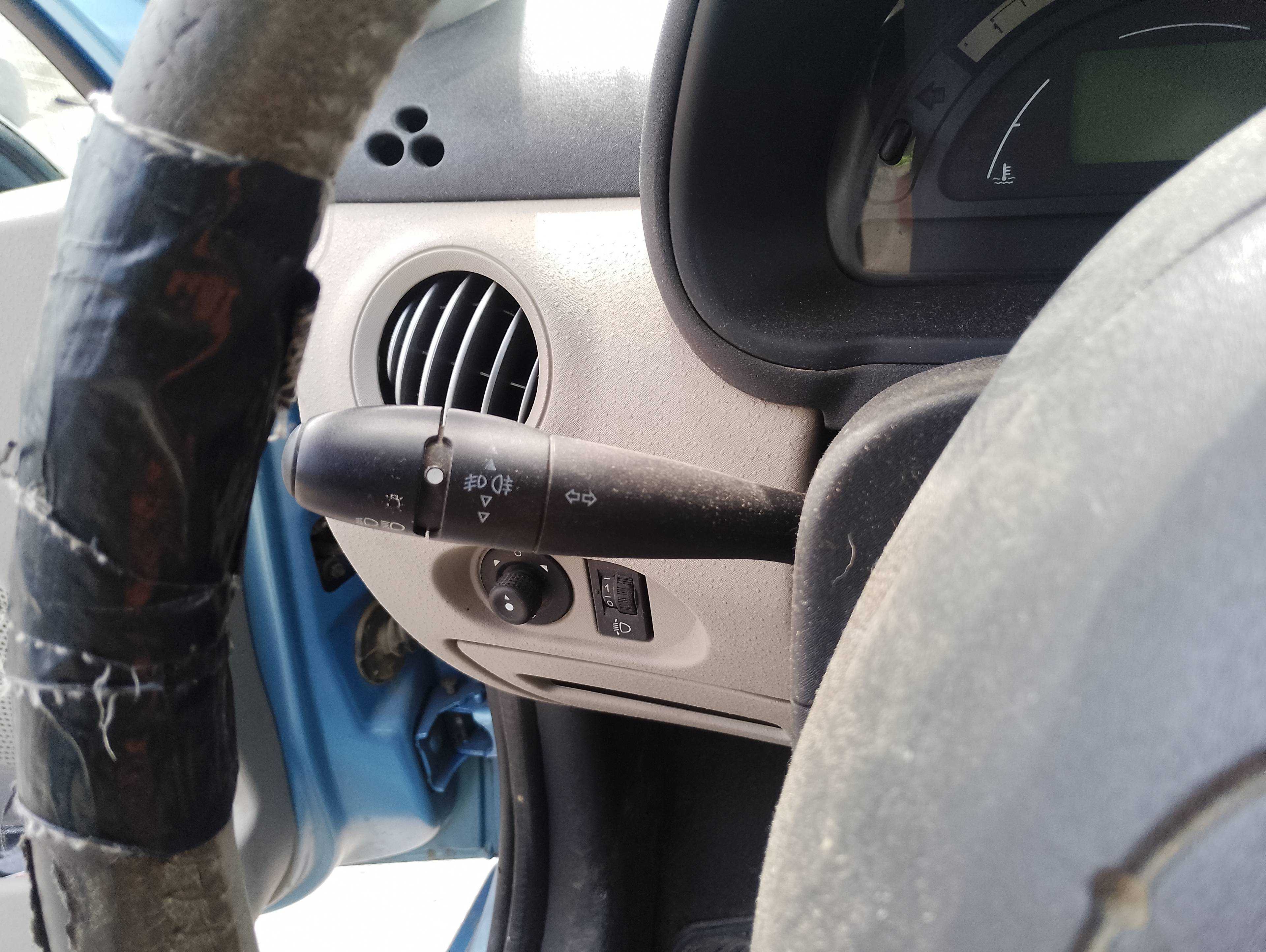Recambio de mando luces/intermitencia (com2000) para citroën c3 1.4 exclusive referencia OEM IAM   