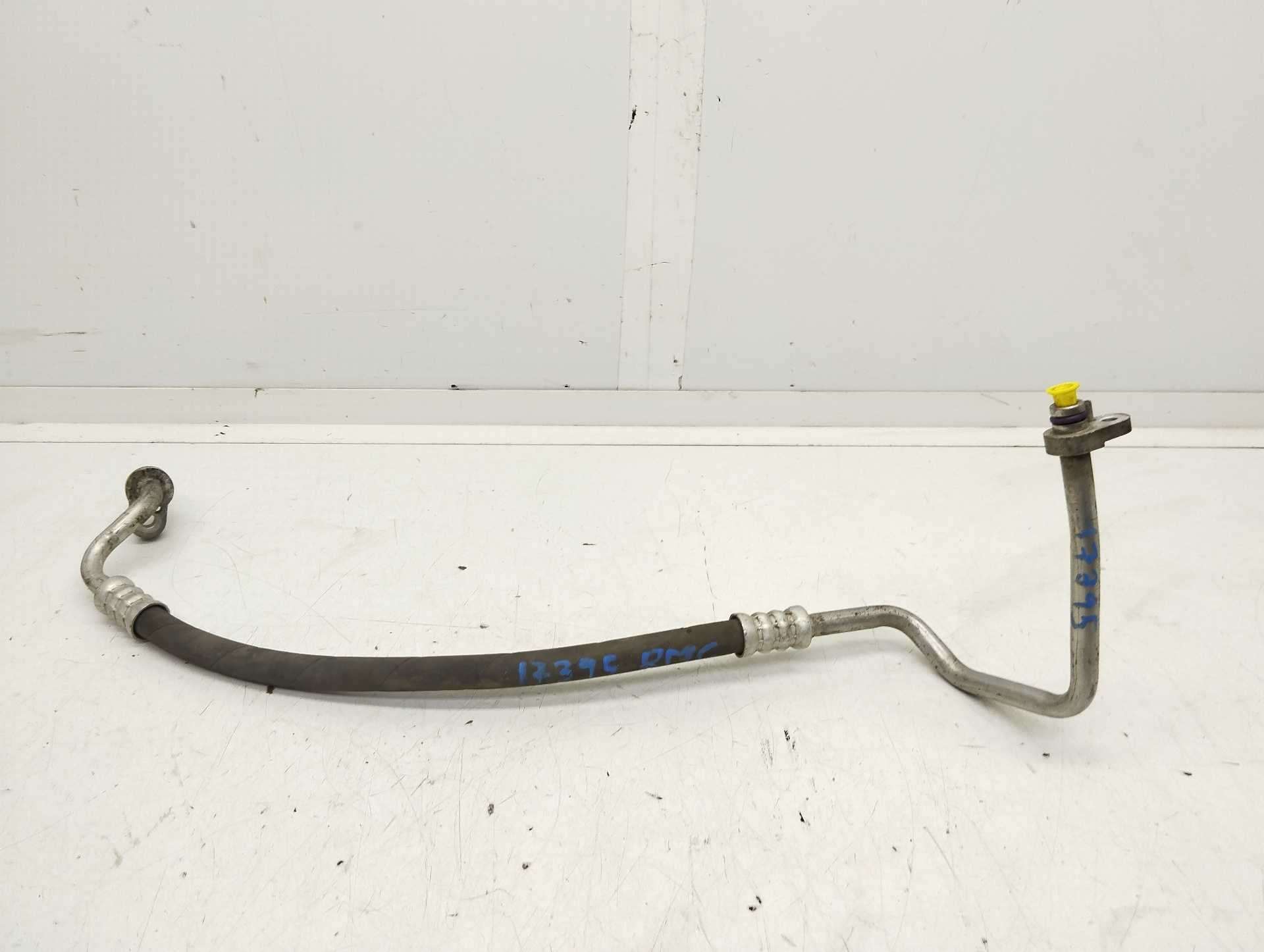 Recambio de tubos aire acondicionado para volkswagen golf vii lim. 1.6 tdi dpf referencia OEM IAM 5Q1816738B  