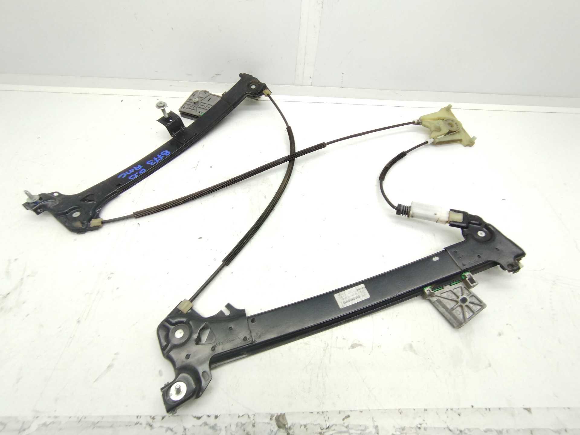 Recambio de elevalunas delantero derecho para peugeot 407 coupe básico referencia OEM IAM 9650800880 997048107AVD 
