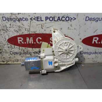 MOTOR ELEVALUNAS DELANTERO DERECHO A2048200242 0130822502 