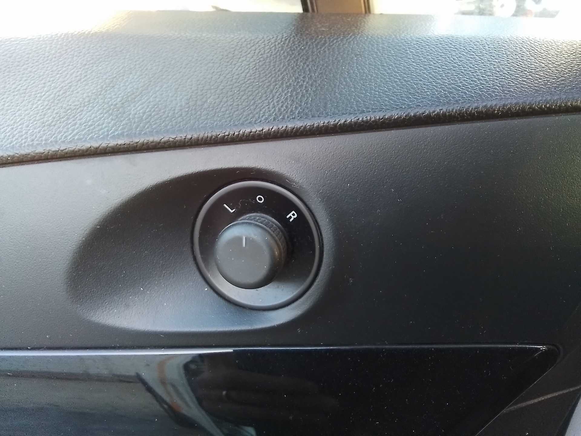 Recambio de mando retrovisor para chevrolet orlando lt referencia OEM IAM   
