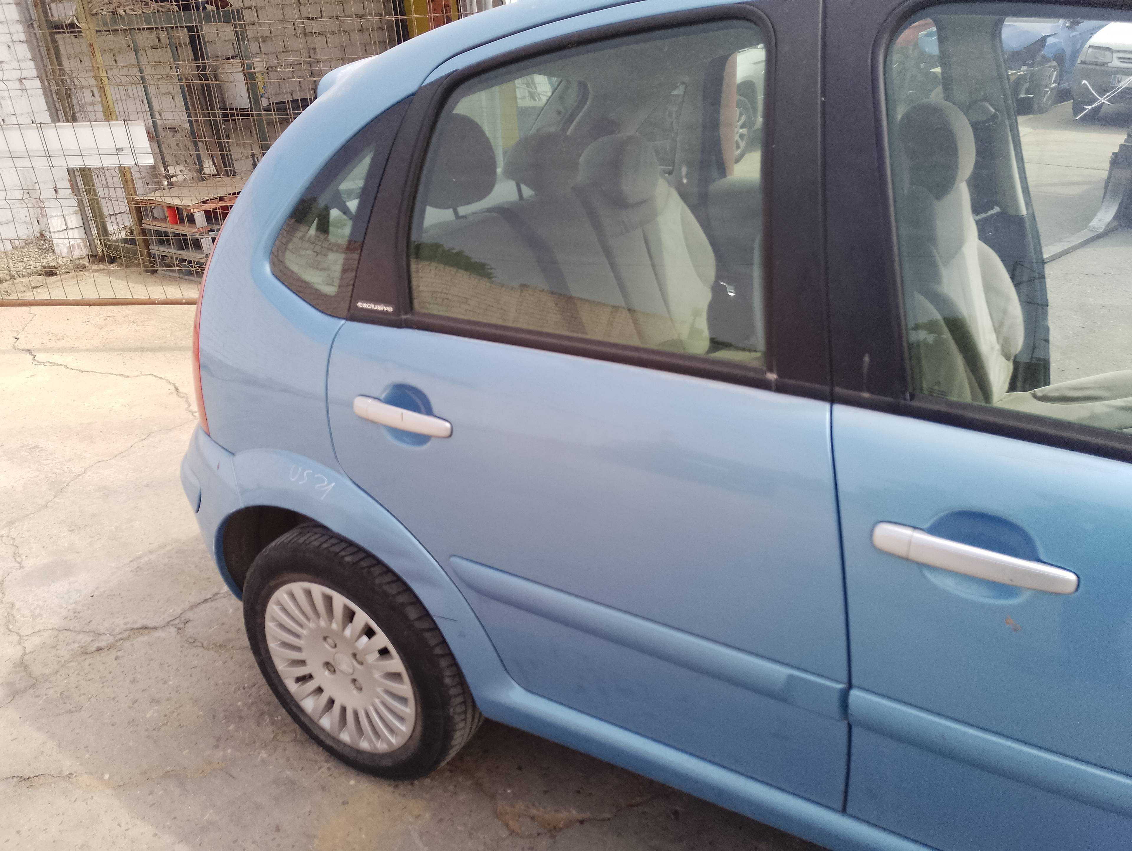 Recambio de puerta trasera derecha para citroën c3 1.4 exclusive referencia OEM IAM   