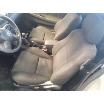 ASIENTO DELANTERO IZQUIERDO 