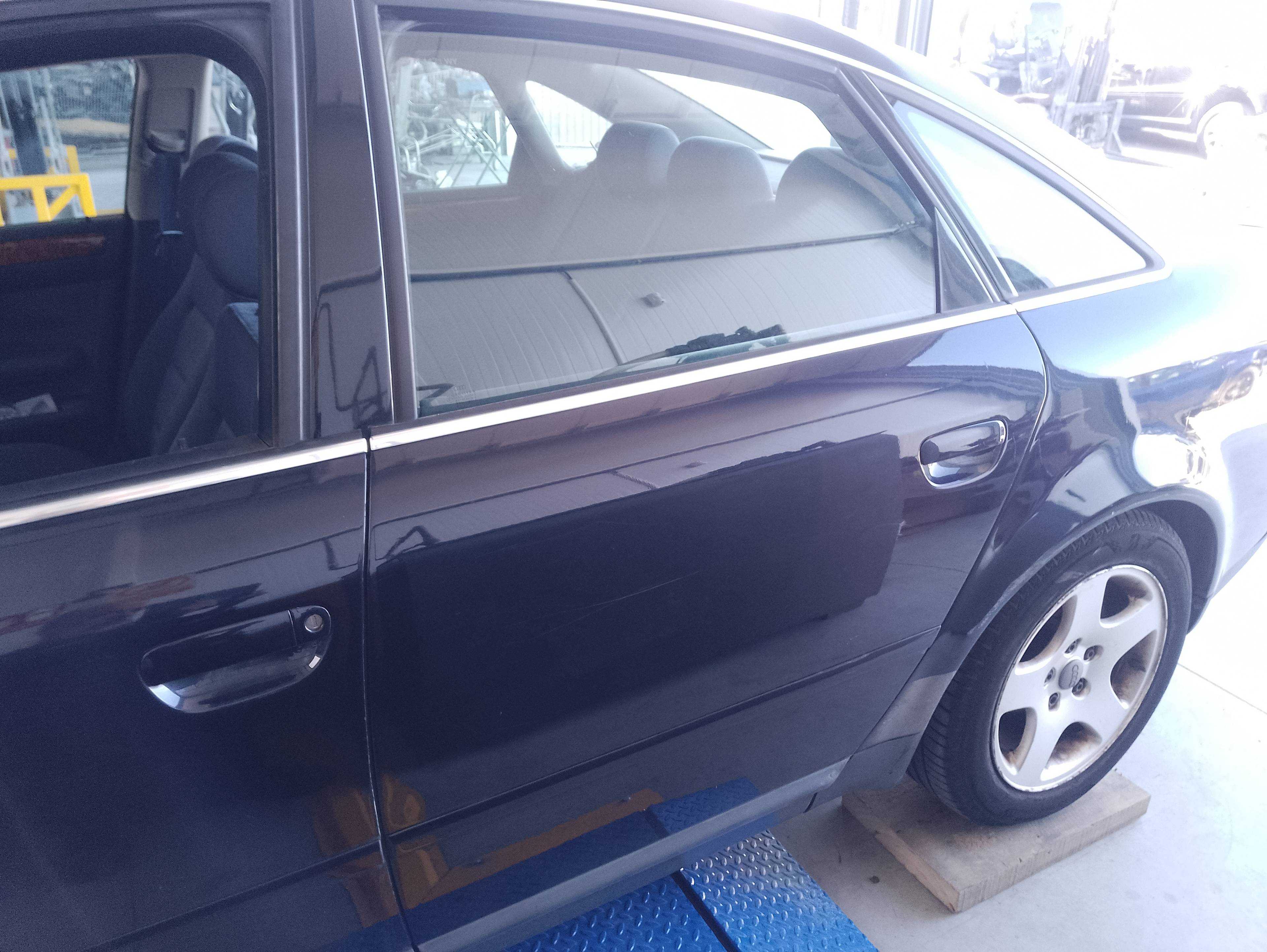 Recambio de puerta trasera izquierda para audi a6 berlina (4b2) 2.8 referencia OEM IAM   