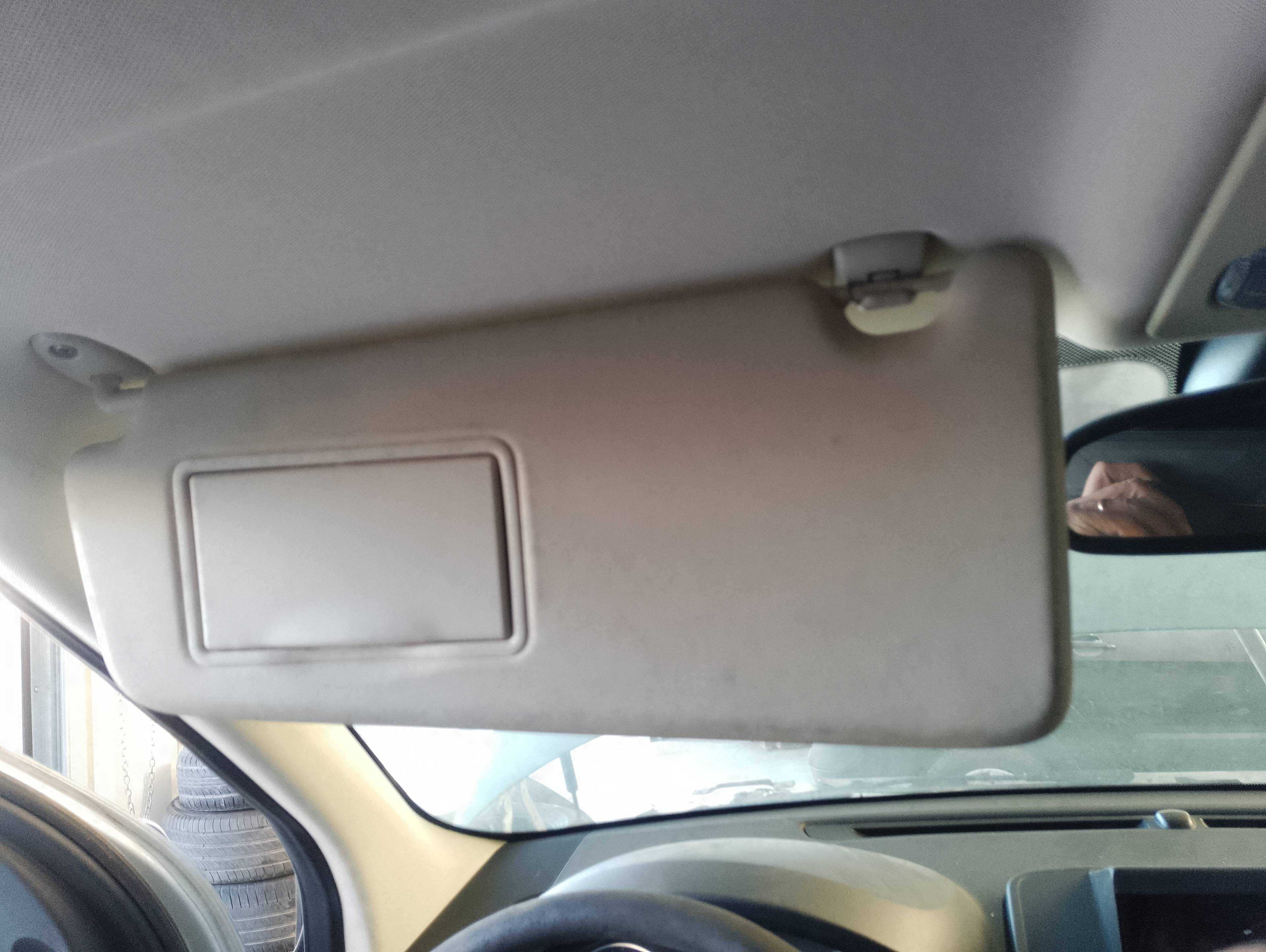 Recambio de parasol izquierdo para land rover freelander (lr2) td4 e referencia OEM IAM   