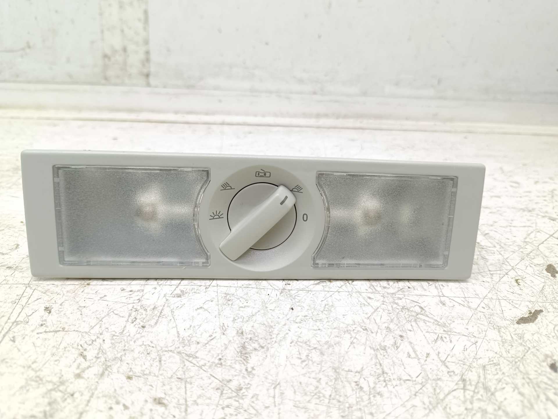 Recambio de luz interior para seat leon st (5f8) fr referencia OEM IAM 6Q09472918Y20  