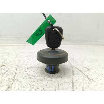 Recambio de tapon combustible para citroën xsara picasso 2.0 hdi referencia OEM IAM 5705AS  