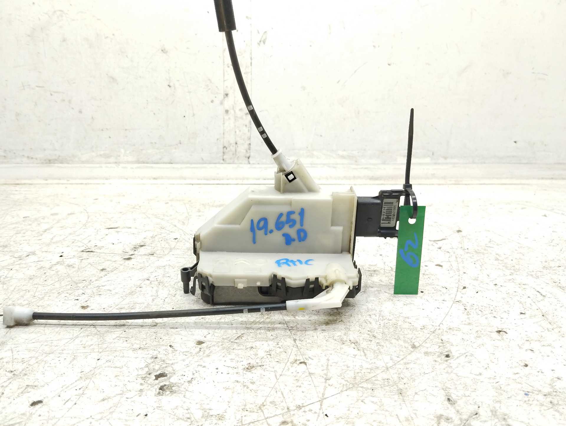 Recambio de cerradura puerta delantera derecha para peugeot partner kasten l1 confort pack referencia OEM IAM PSA828405  