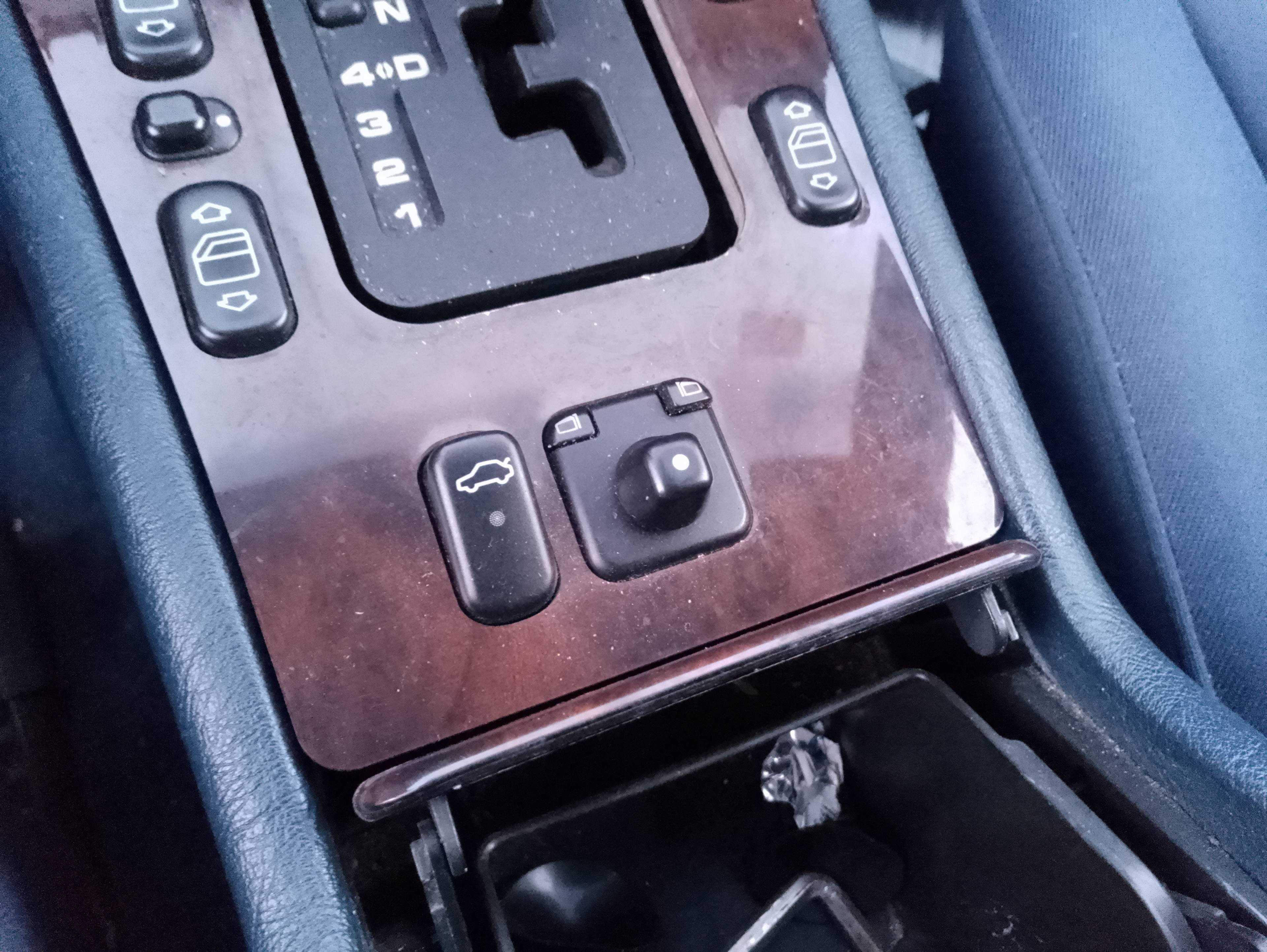 Recambio de mando retrovisor para mercedes-benz clase e (w210) berlina diesel 300 turbodiesel (210.025) referencia OEM IAM   