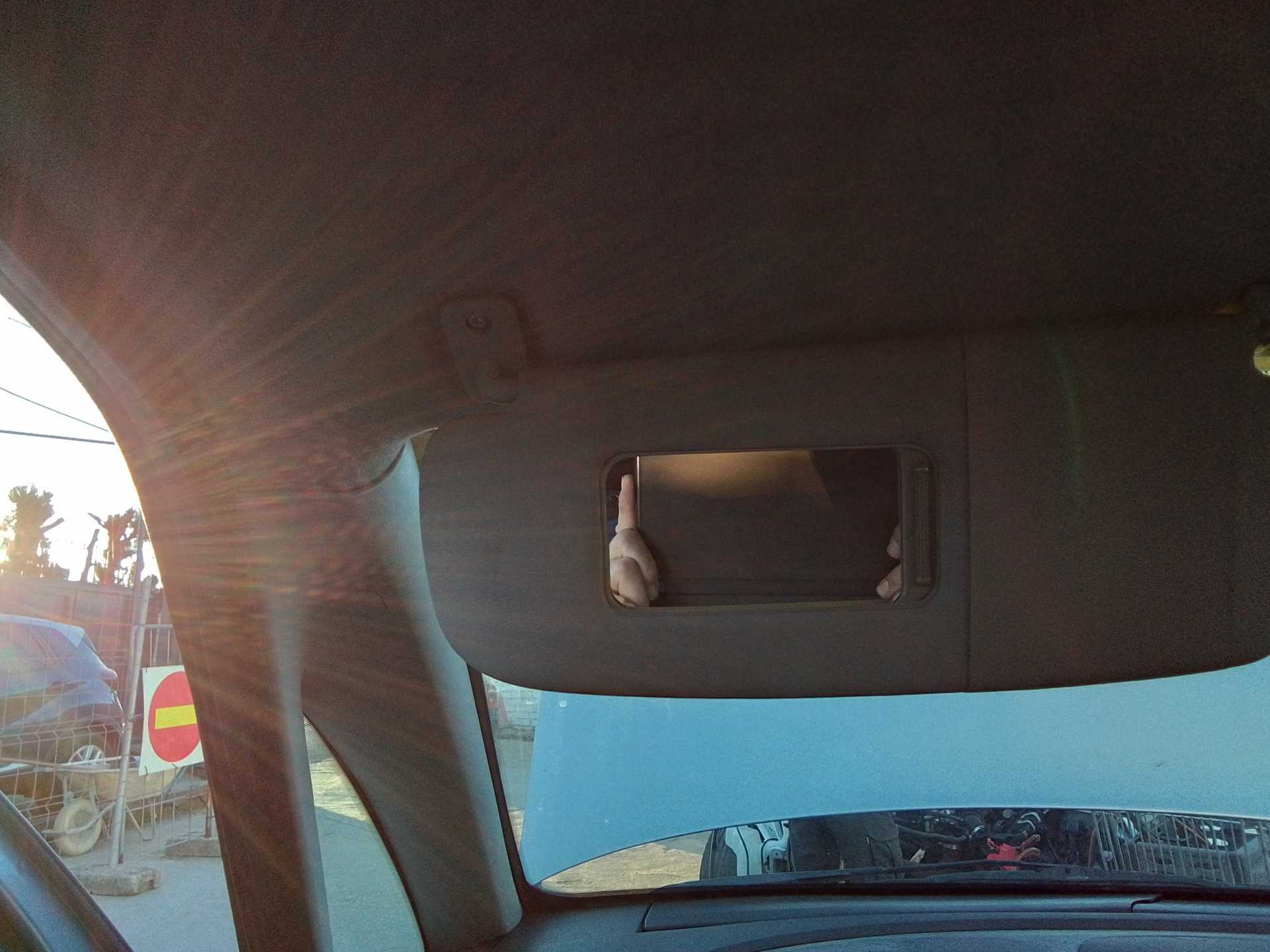 Recambio de parasol izquierdo para opel meriva cosmo referencia OEM IAM   