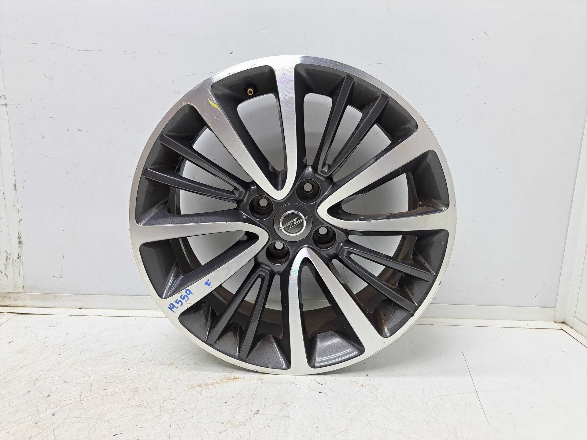 Recambio de llanta para opel crossland x design line referencia OEM IAM R17 13469368 