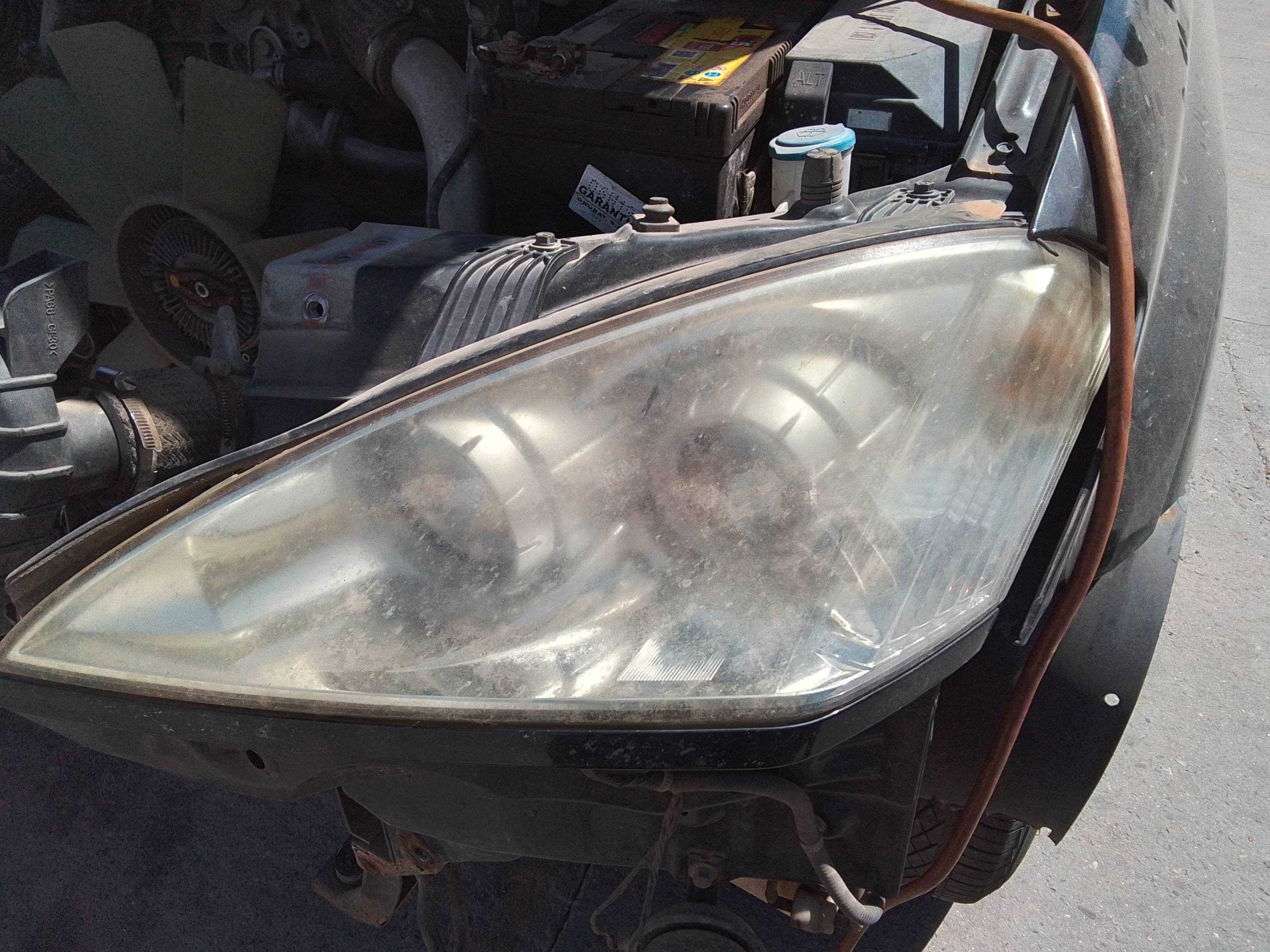 Recambio de faro izquierdo para ssangyong kyron 2.0 referencia OEM IAM   