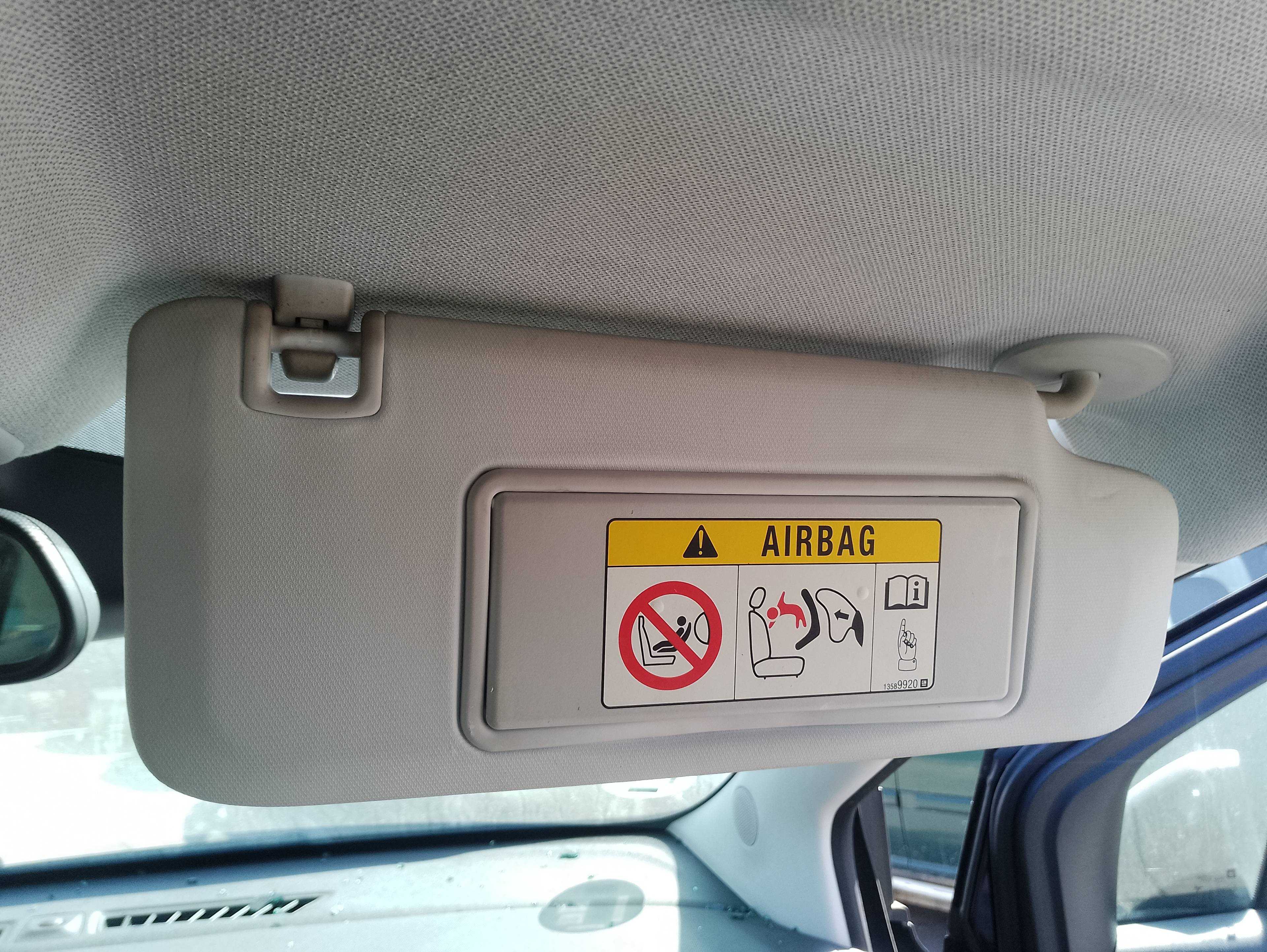 Recambio de parasol derecho para opel crossland x design line referencia OEM IAM   