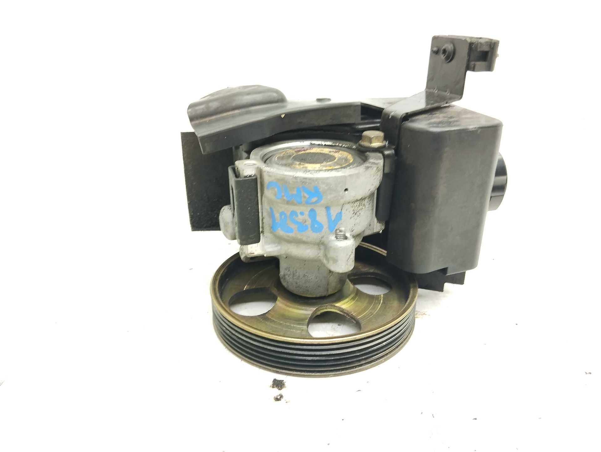 Recambio de bomba direccion para peugeot 206 berlina xs-line referencia OEM IAM 9637058480  