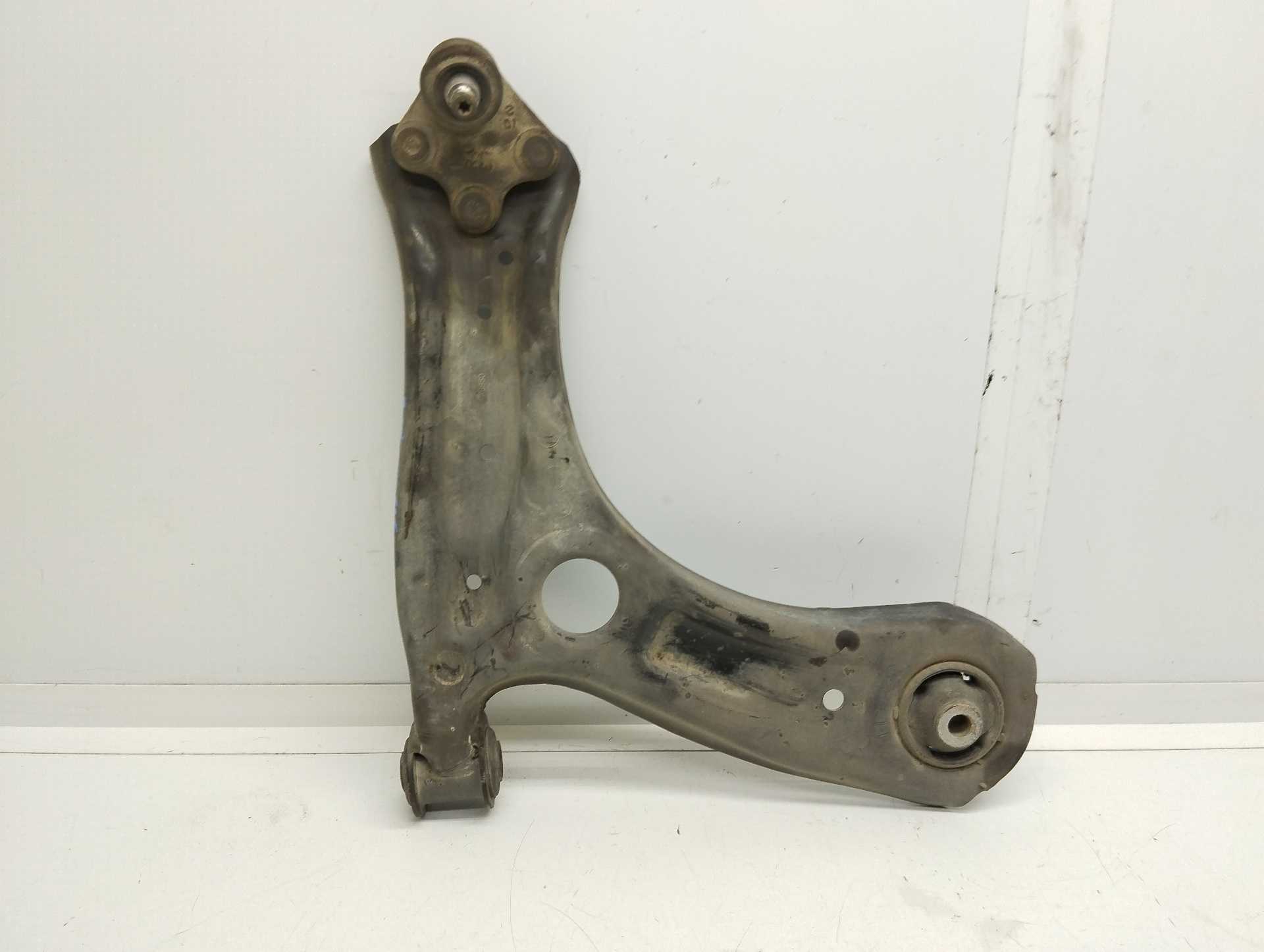 Recambio de brazo suspension inferior delantero derecho para skoda fabia familiar (6y5) classic referencia OEM IAM   