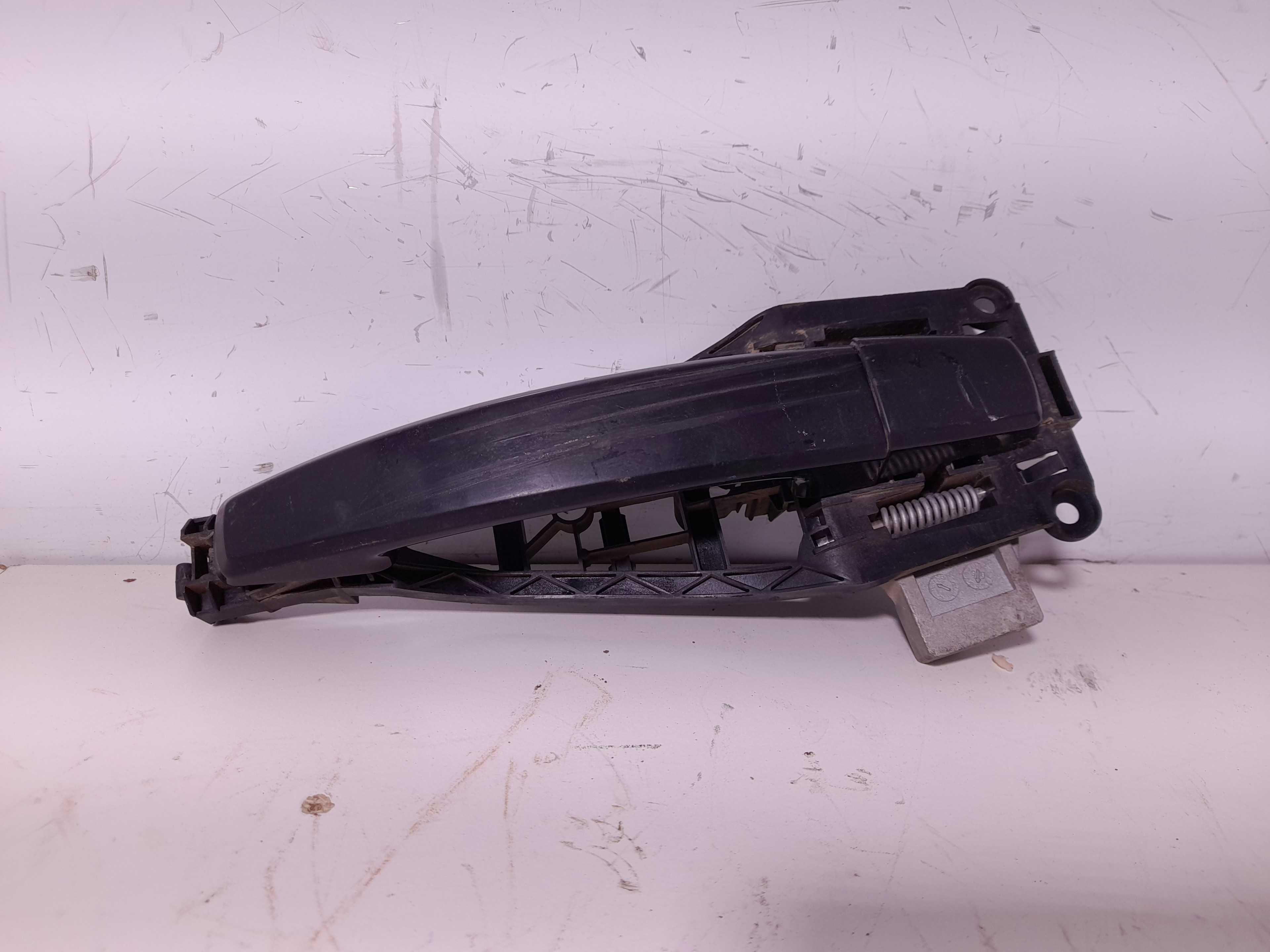 Recambio de maneta exterior trasera derecha para opel zafira b 1.8 16v referencia OEM IAM   