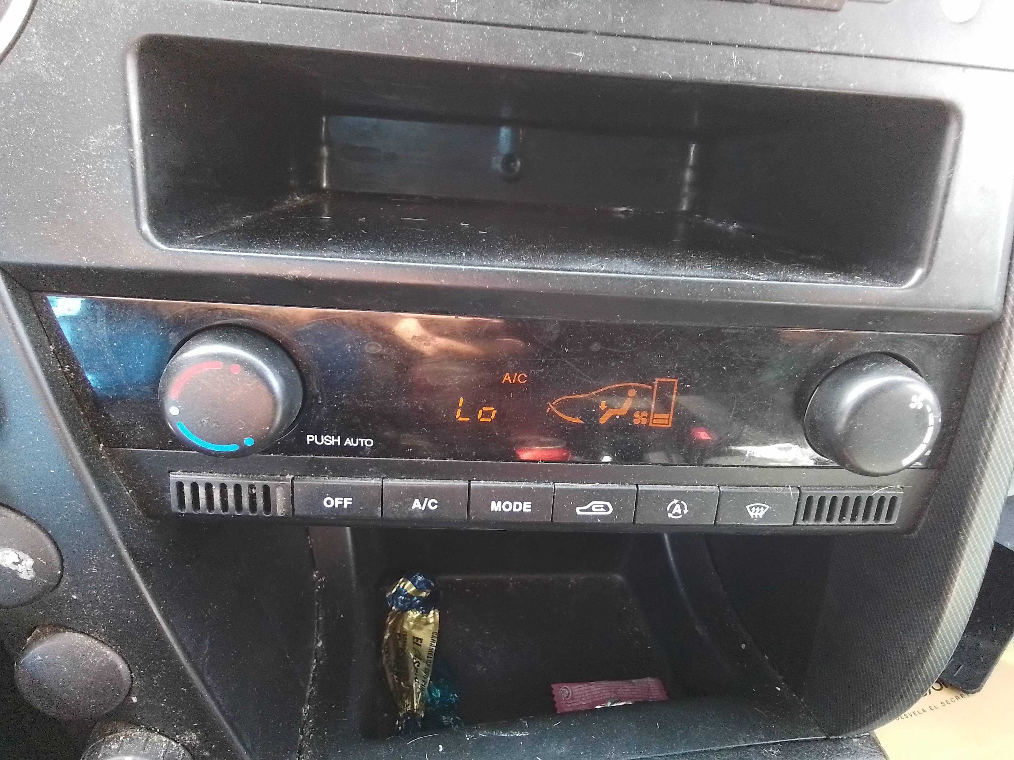 Recambio de mando climatizador para ssangyong kyron 2.0 referencia OEM IAM   