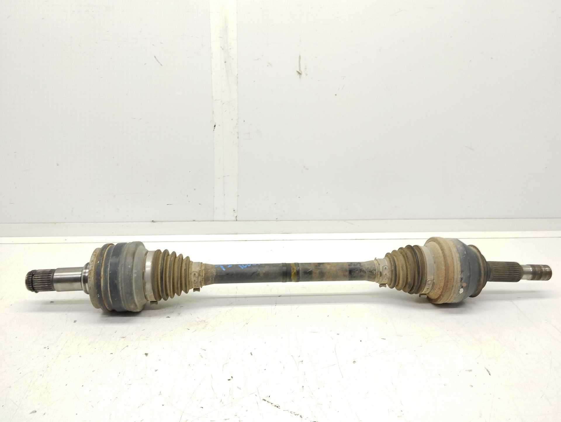 Recambio de transmision trasera izquierda para lexus is200 (ds2/is2) 220d referencia OEM IAM   