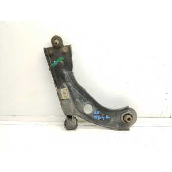 BRAZO SUSPENSION INFERIOR DELANTERO DERECHO 7AAA210009664A 