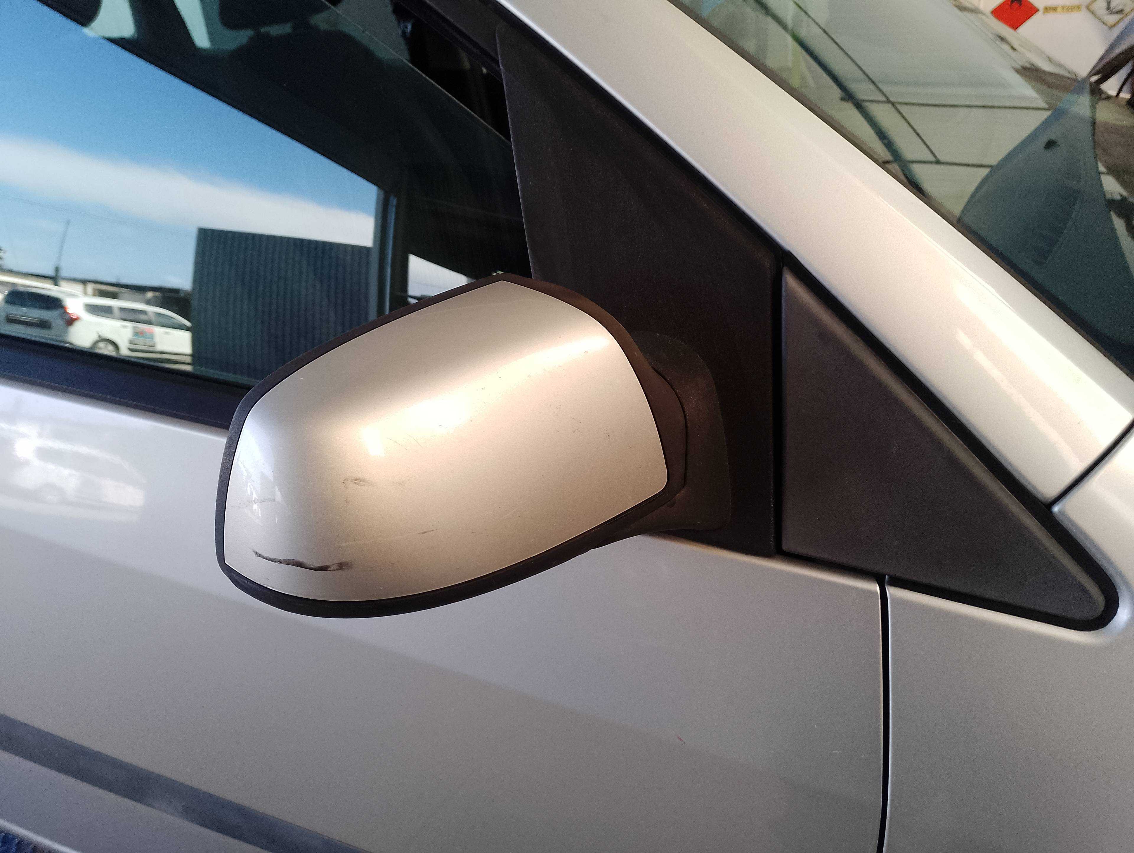 Recambio de retrovisor derecho para ford fiesta (cbk) ambiente referencia OEM IAM   