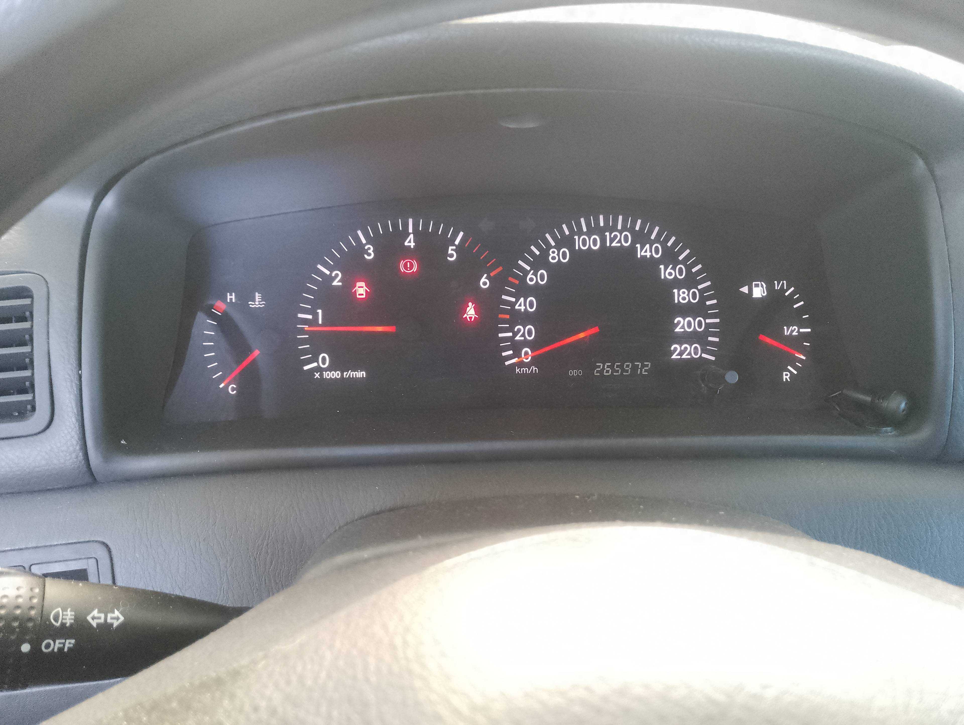 Recambio de cuadro instrumentos para toyota corolla (e12) 1.4 d-4d luna compact referencia OEM IAM   