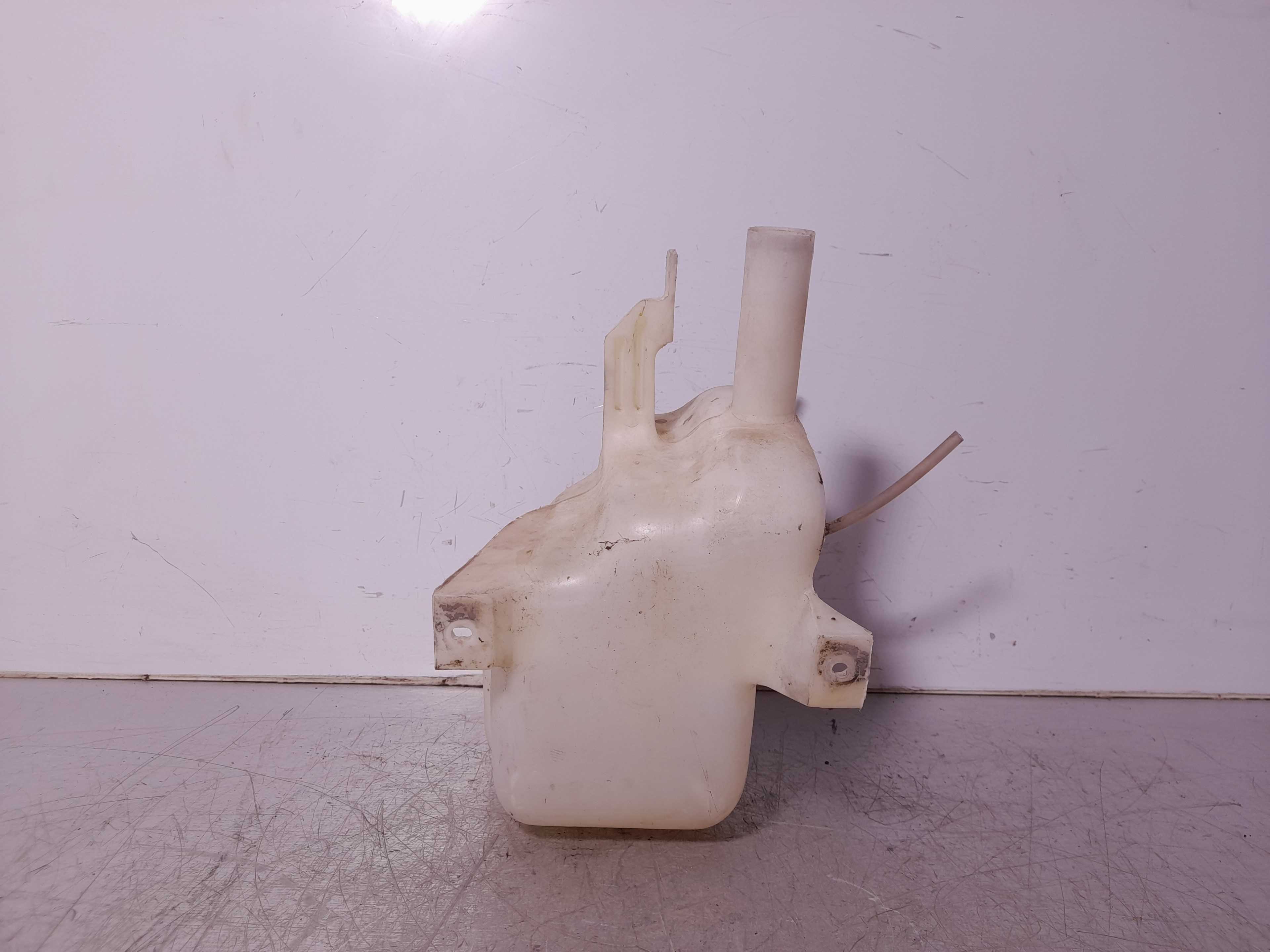 Recambio de deposito limpia para nissan micra (k11) alpine (1996) referencia OEM IAM   