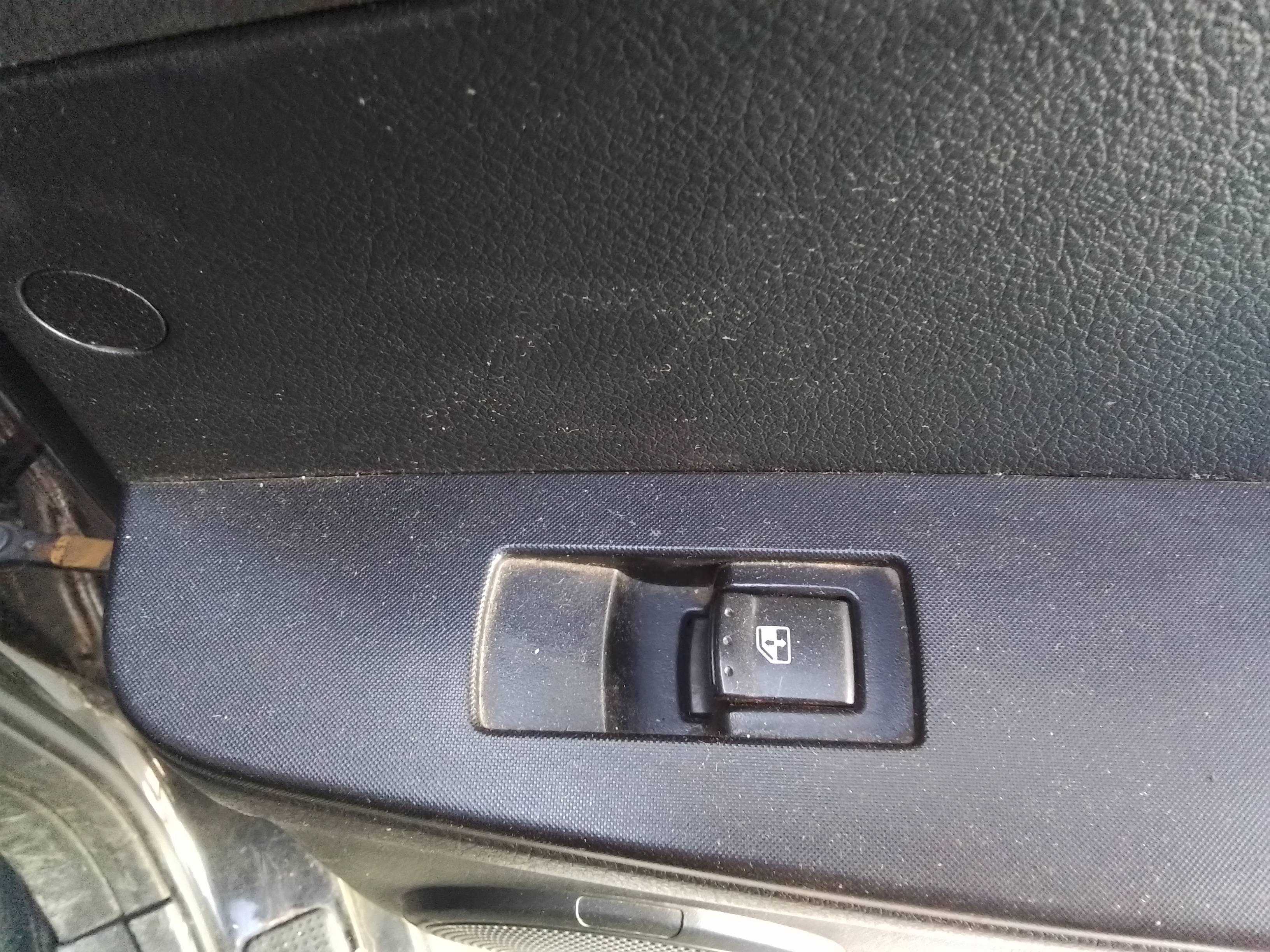 Recambio de mando elevalunas trasero derecho para ssangyong kyron 2.0 referencia OEM IAM   