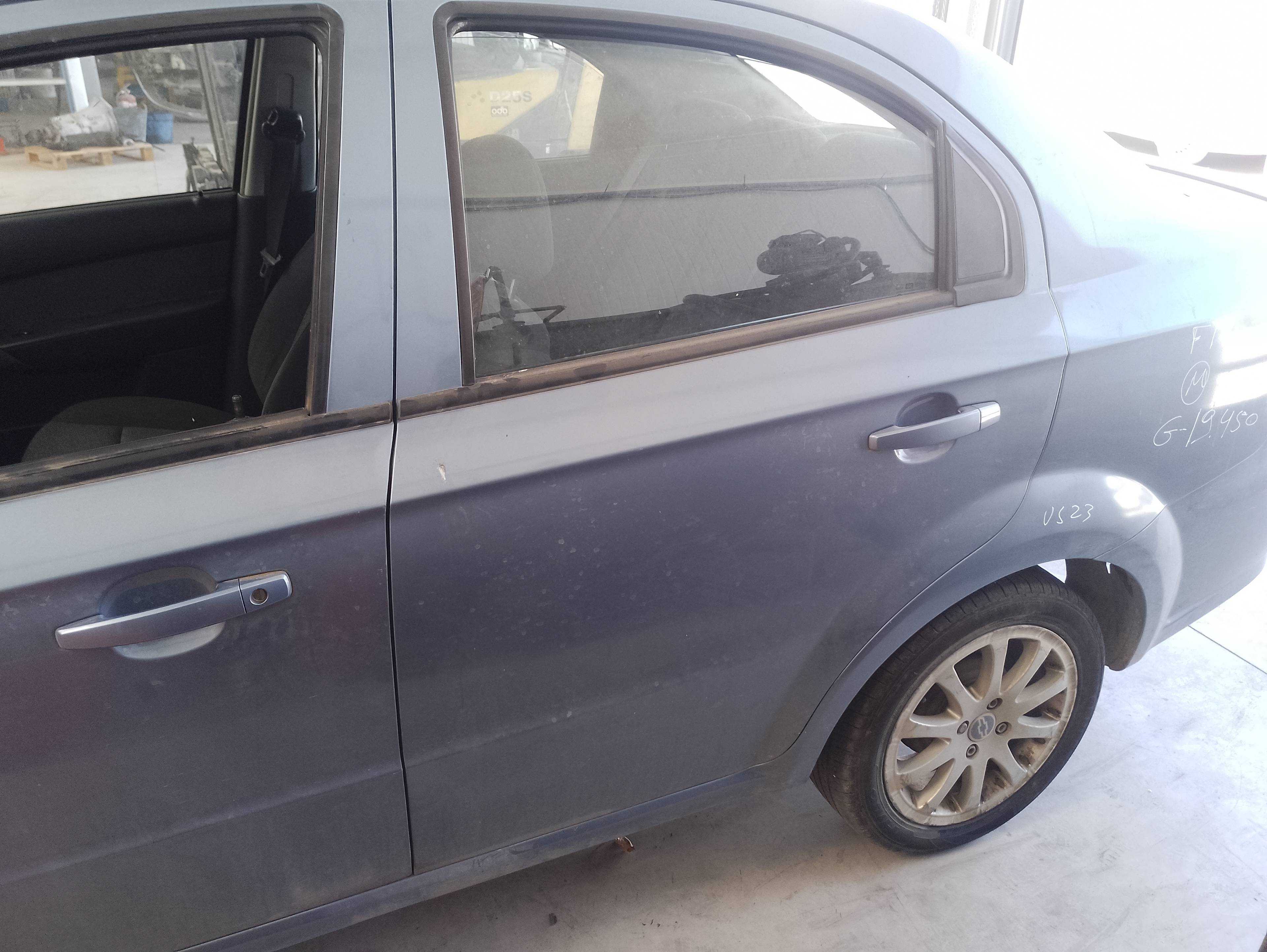 Recambio de puerta trasera izquierda para chevrolet aveo ls referencia OEM IAM   