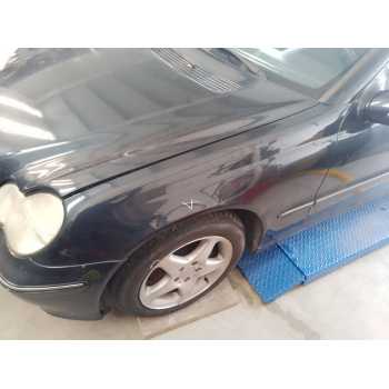 Recambio de aleta delantera izquierda para mercedes-benz clase c (w203) berlina 200 compressor (203.042) referencia OEM IAM A203