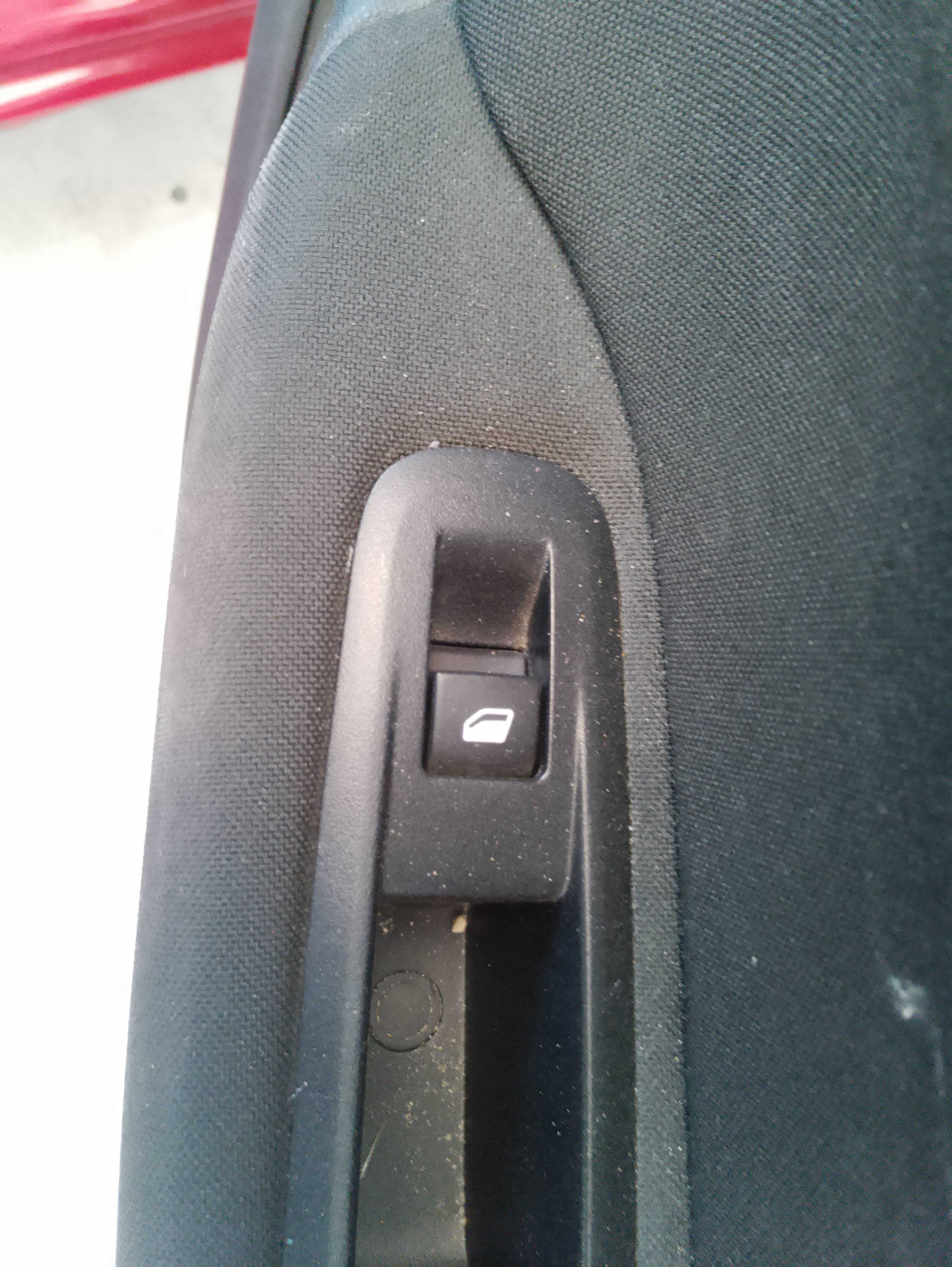 Recambio de mando elevalunas trasero derecho para peugeot 308 style referencia OEM IAM   