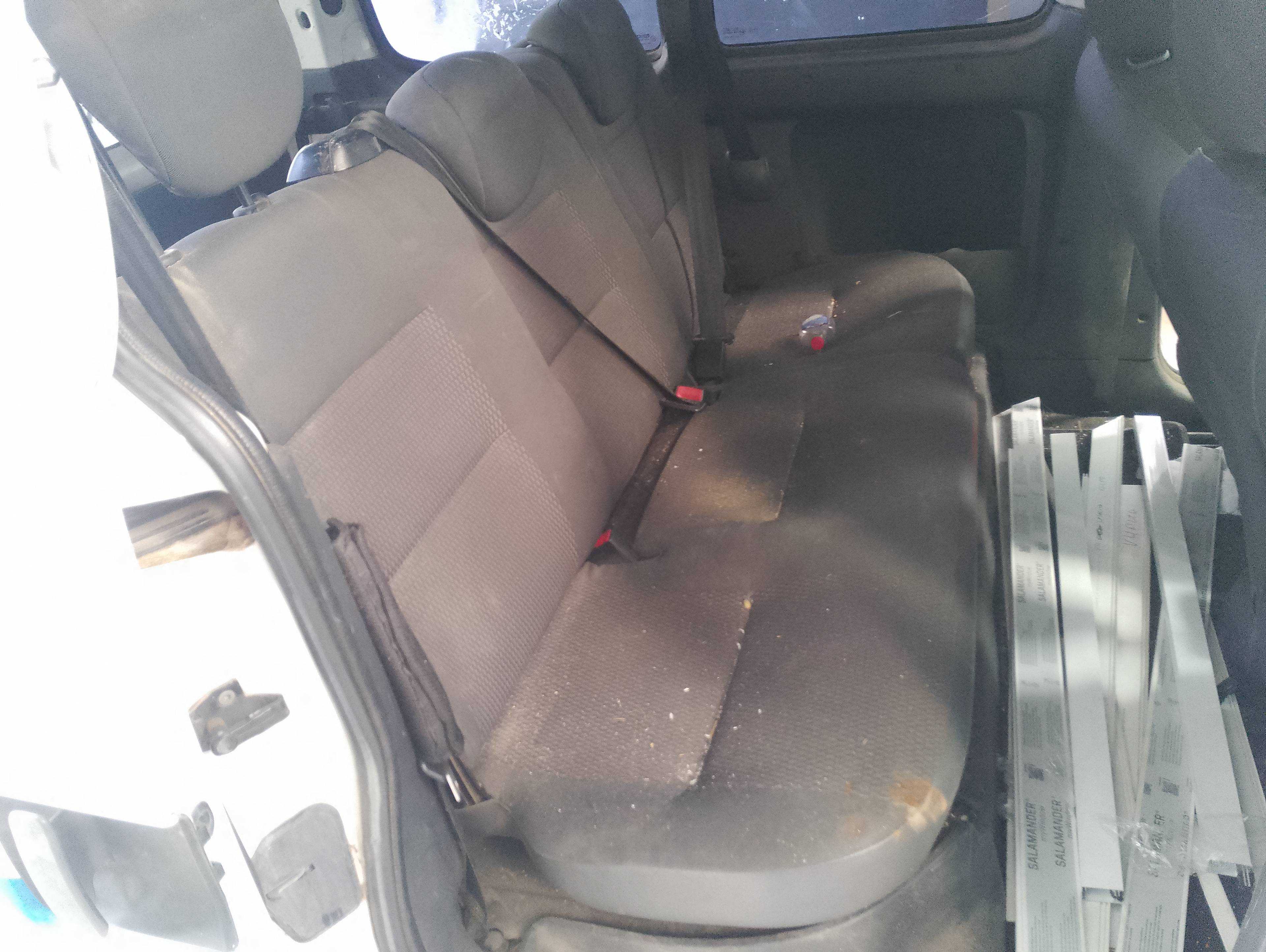 Recambio de asientos traseros para citroën berlingo hdi 75 600 first kasten referencia OEM IAM   