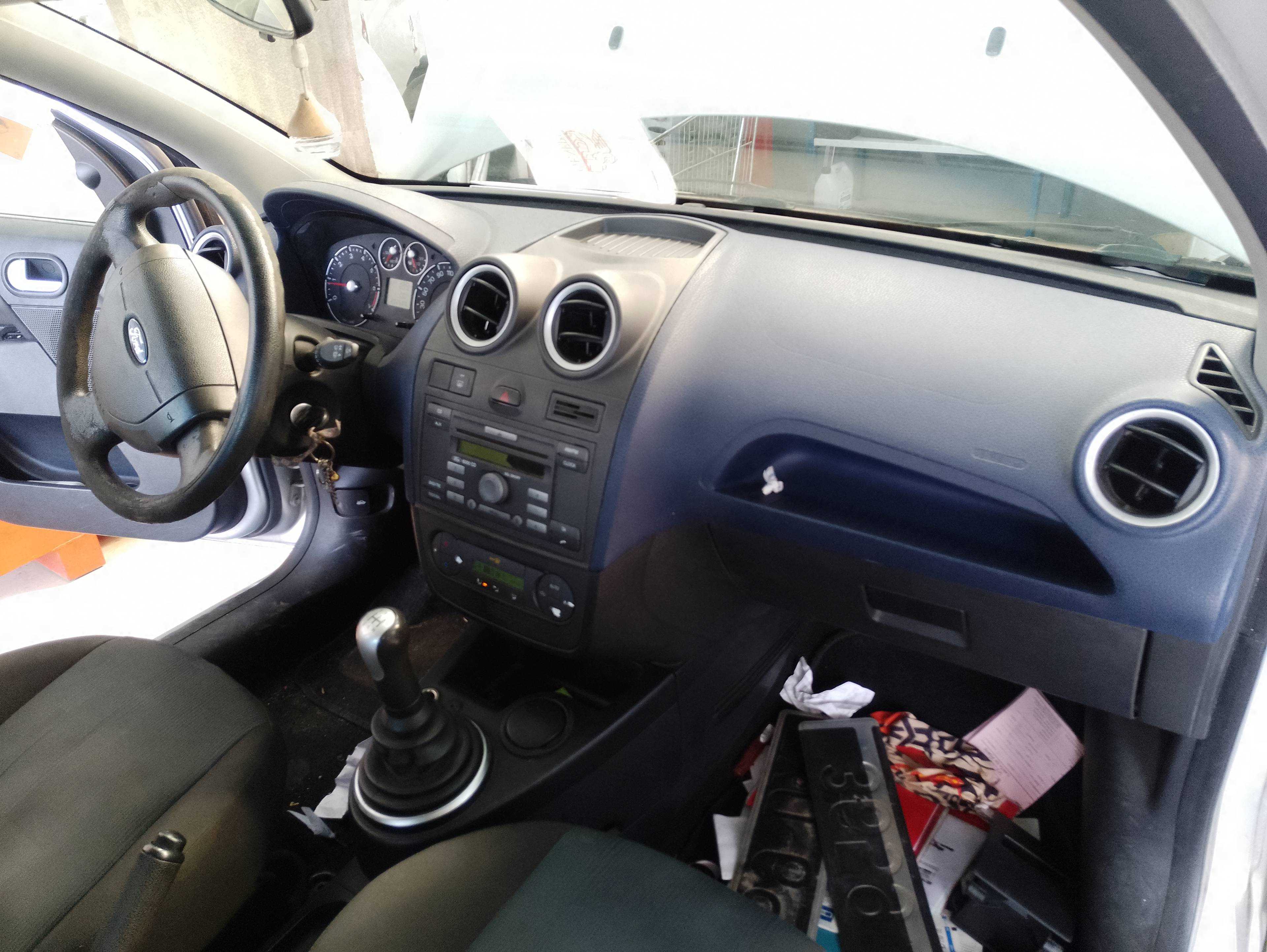 Recambio de salpicadero para ford fiesta (cbk) ambiente referencia OEM IAM   