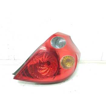 PILOTO TRASERO DERECHO 924021H0 