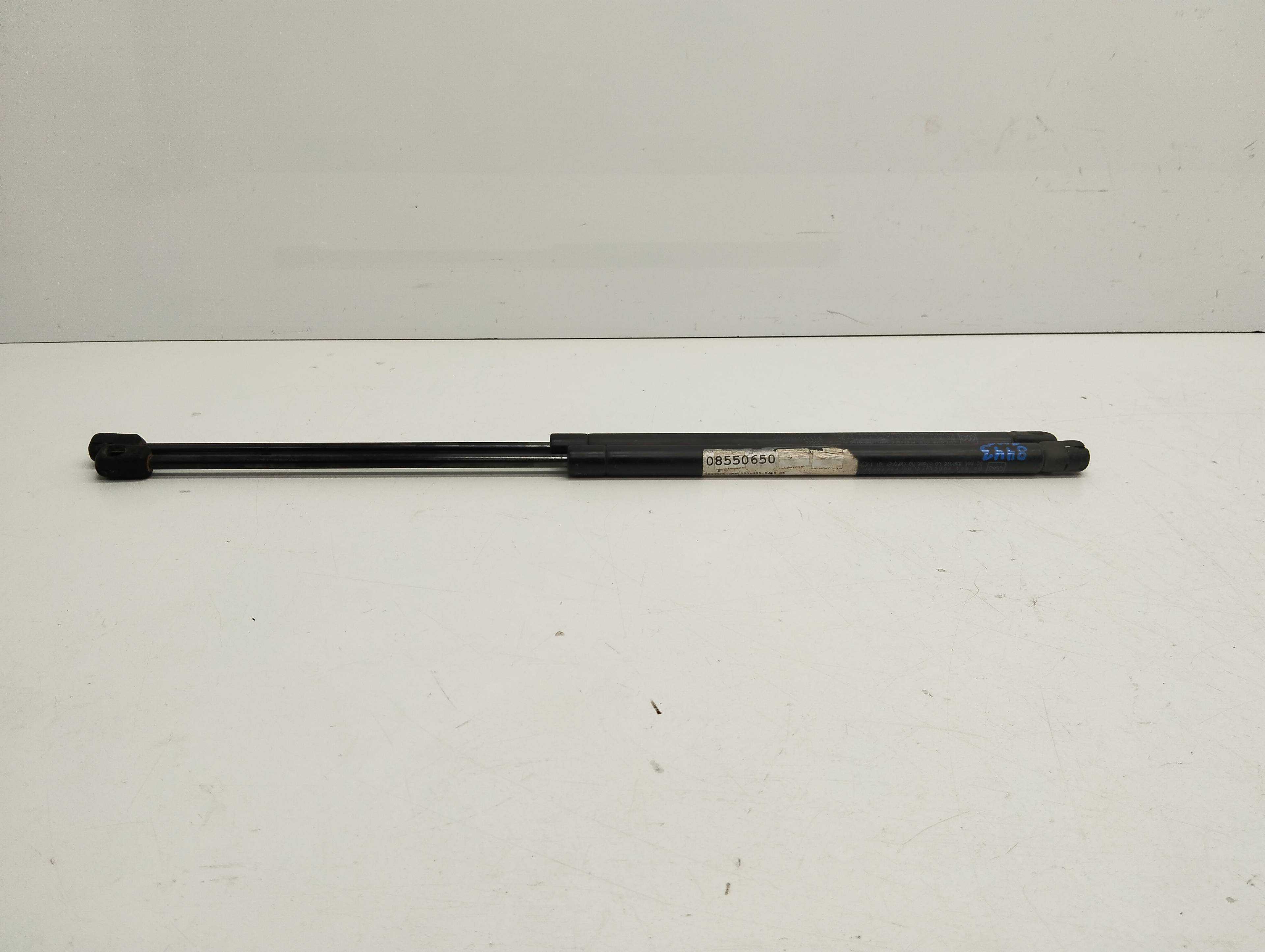Recambio de amortiguadores maletero / porton para ssangyong rexton 2.7 turbodiesel cat referencia OEM IAM 08550650  