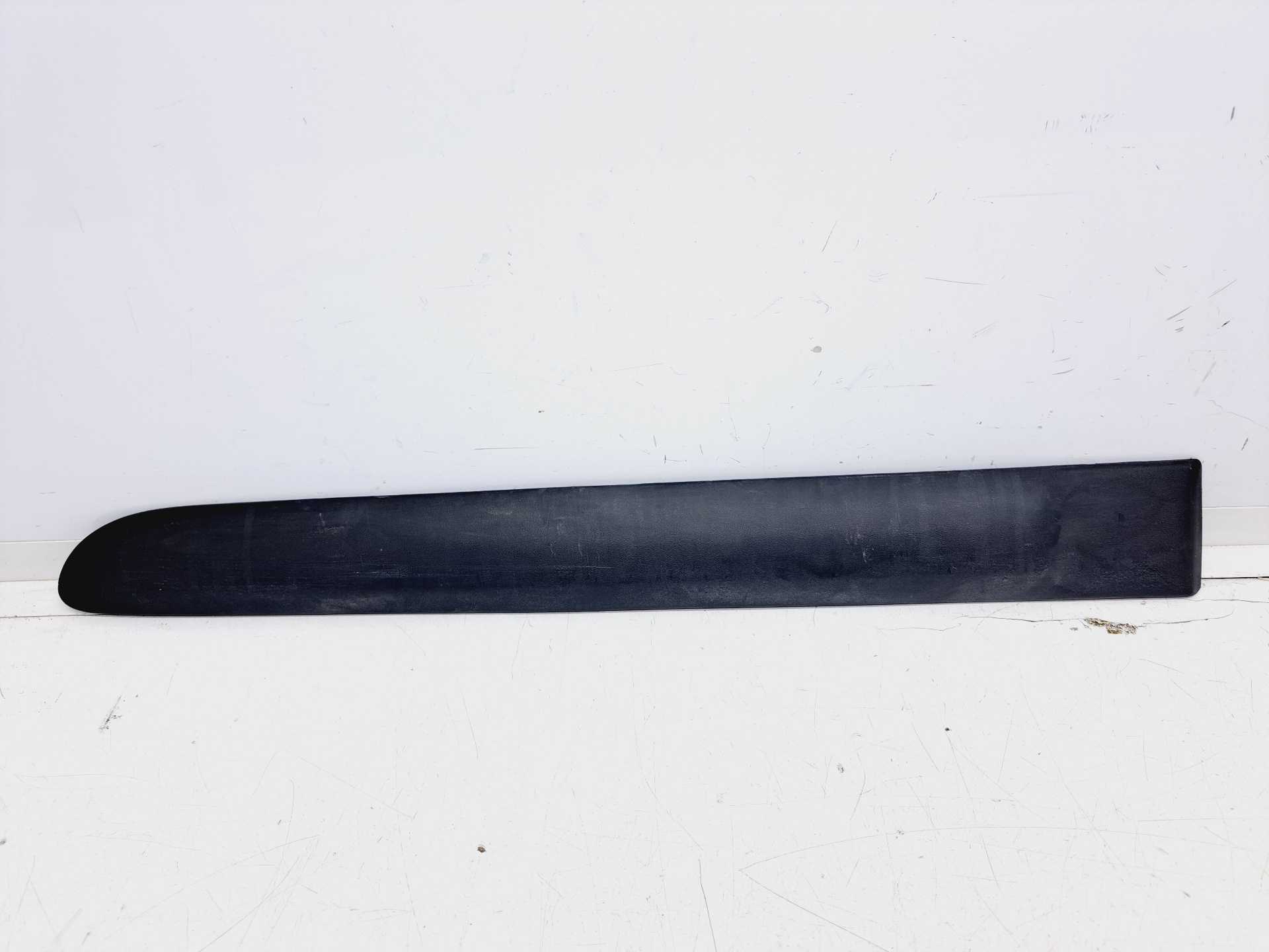 Recambio de moldura para renault clio ii fase ii (b/cb0) authentique referencia OEM IAM 8200072232  