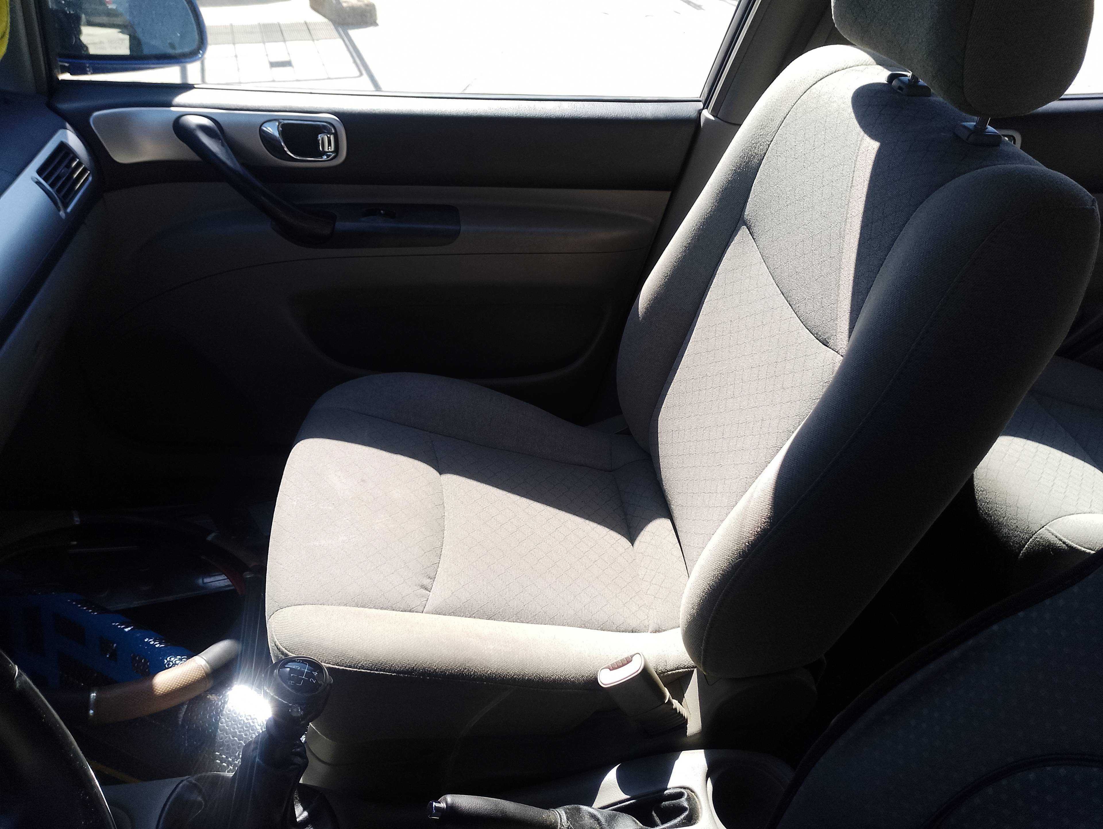 Recambio de asiento delantero derecho para chevrolet tacuma se referencia OEM IAM   