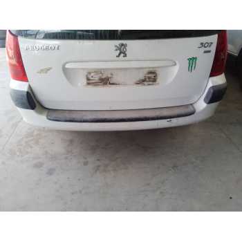 PARAGOLPES TRASERO 