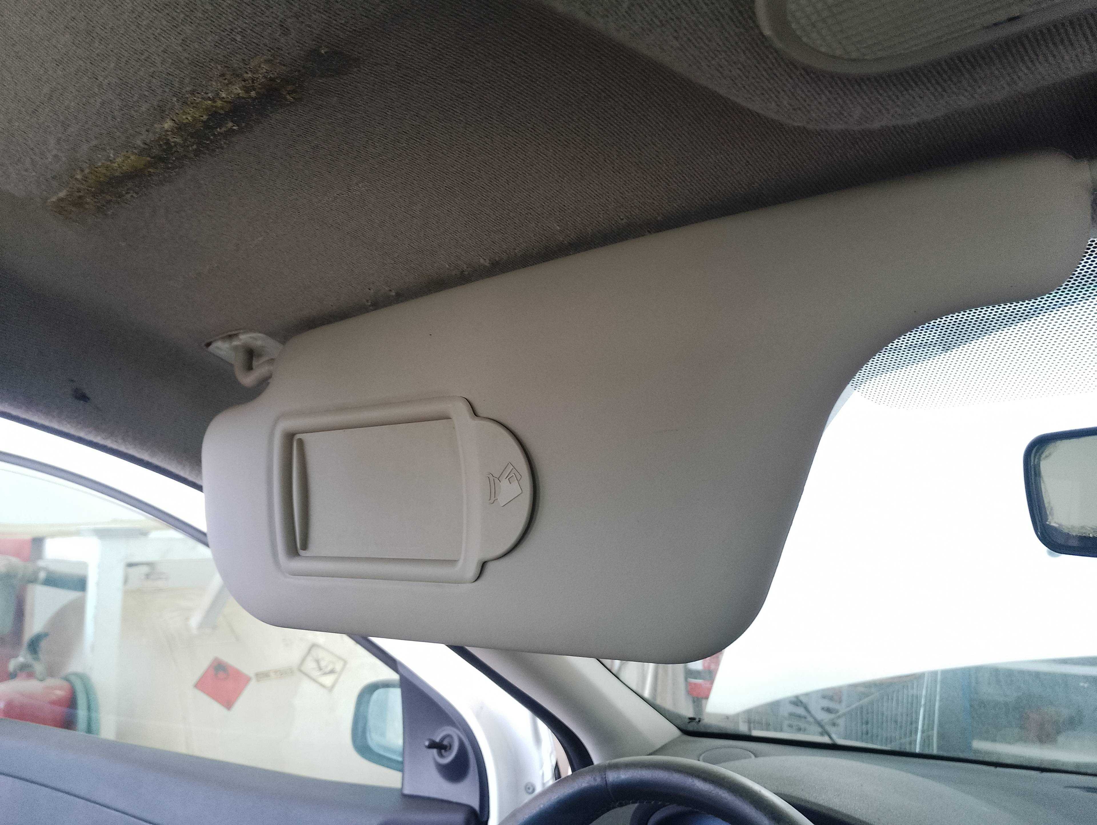 Recambio de parasol izquierdo para renault clio iii referencia OEM IAM   